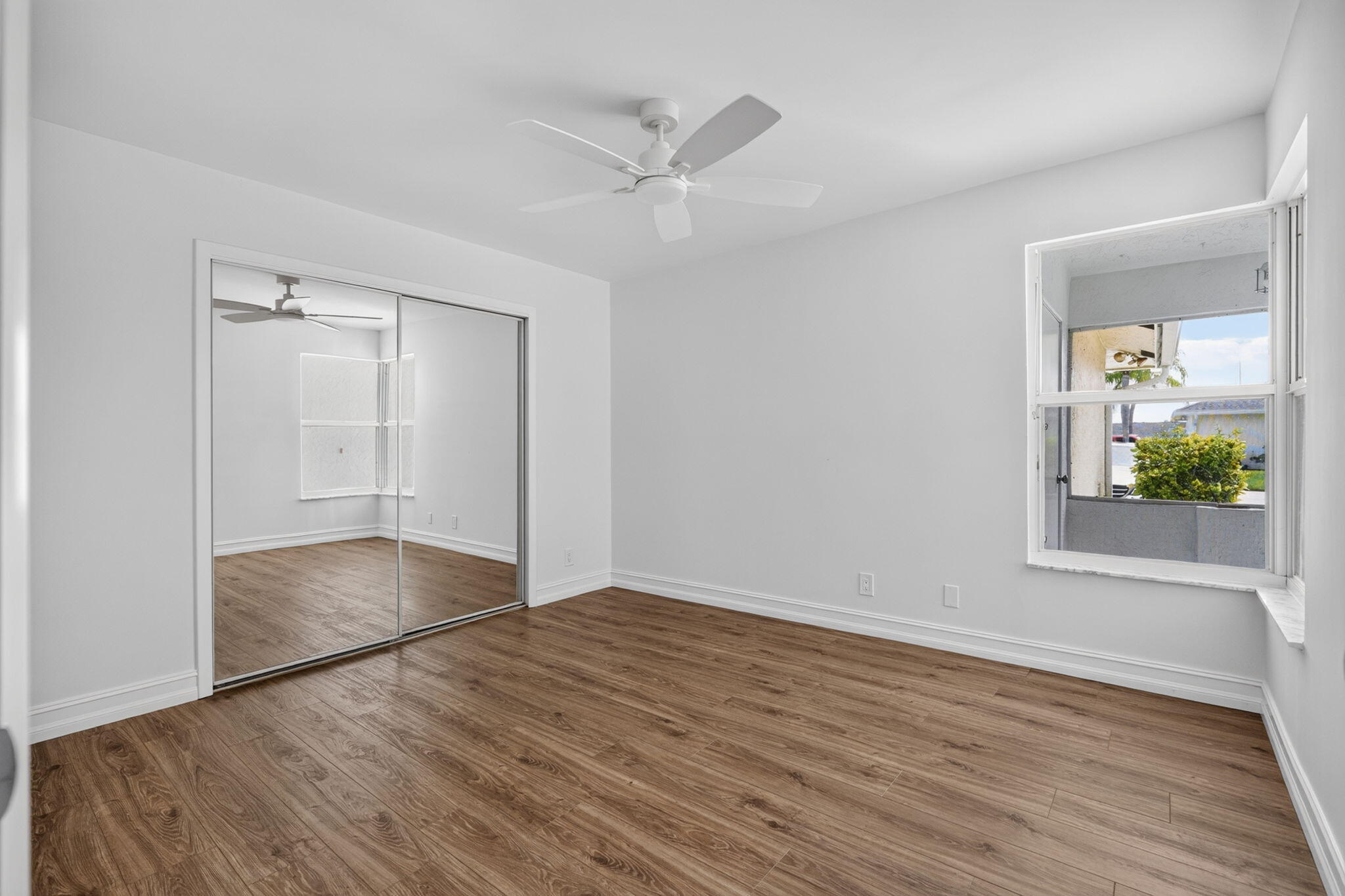 10924 Se Stonehill Lane Property Photo 22