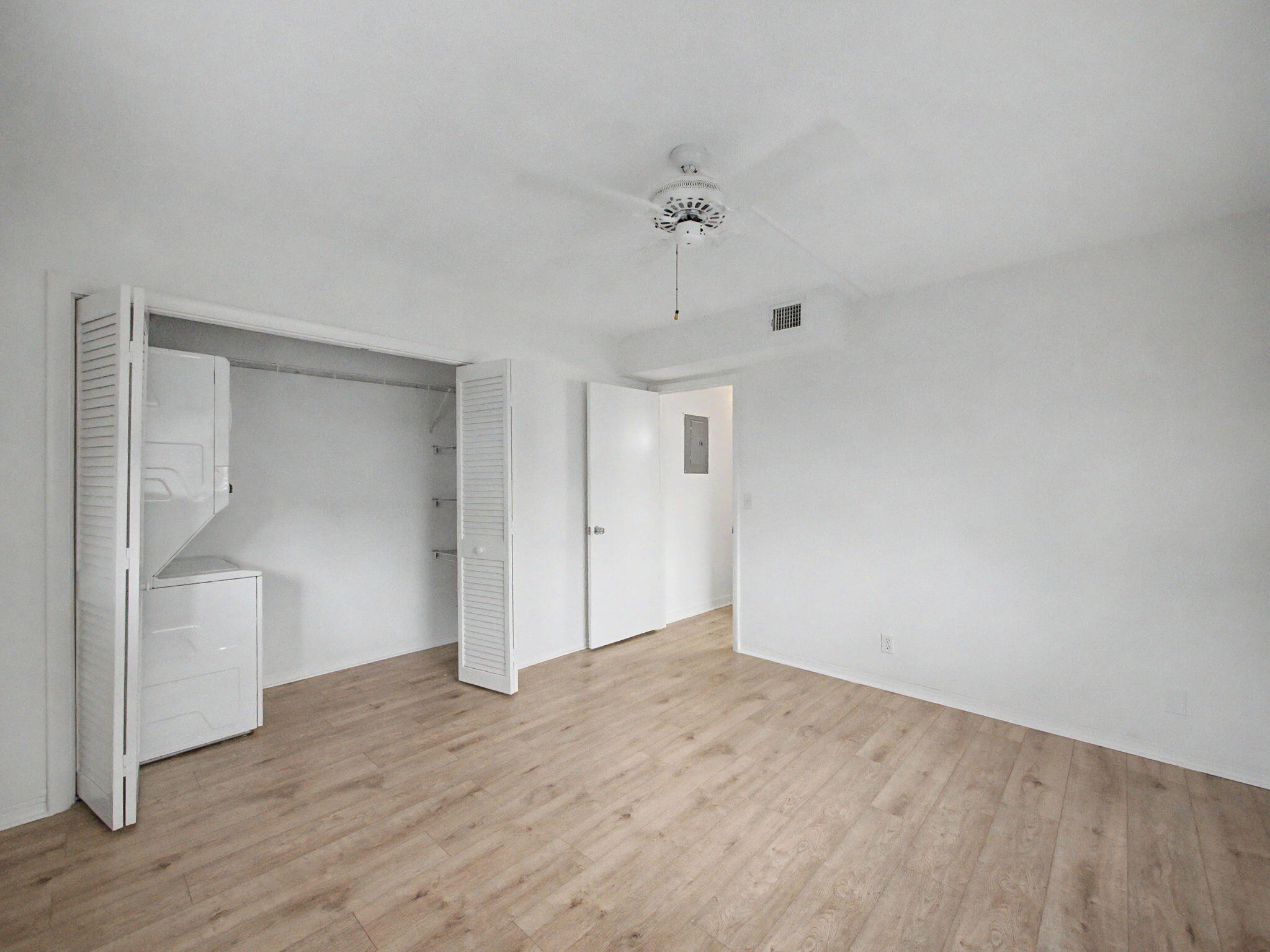 3 Westwood Avenue 101e Property Photo 10