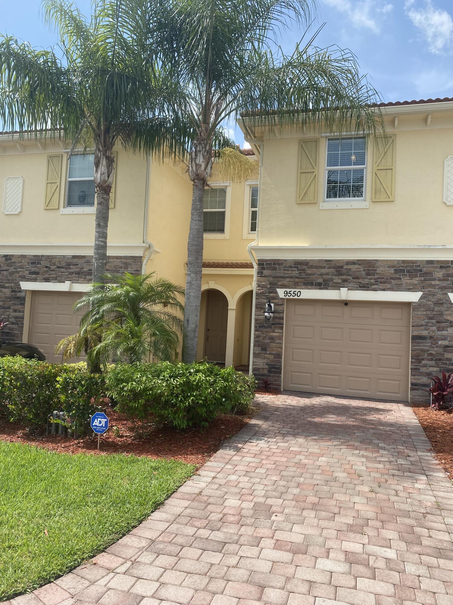 9550 Sw Purple Martin Way Property Photo 1