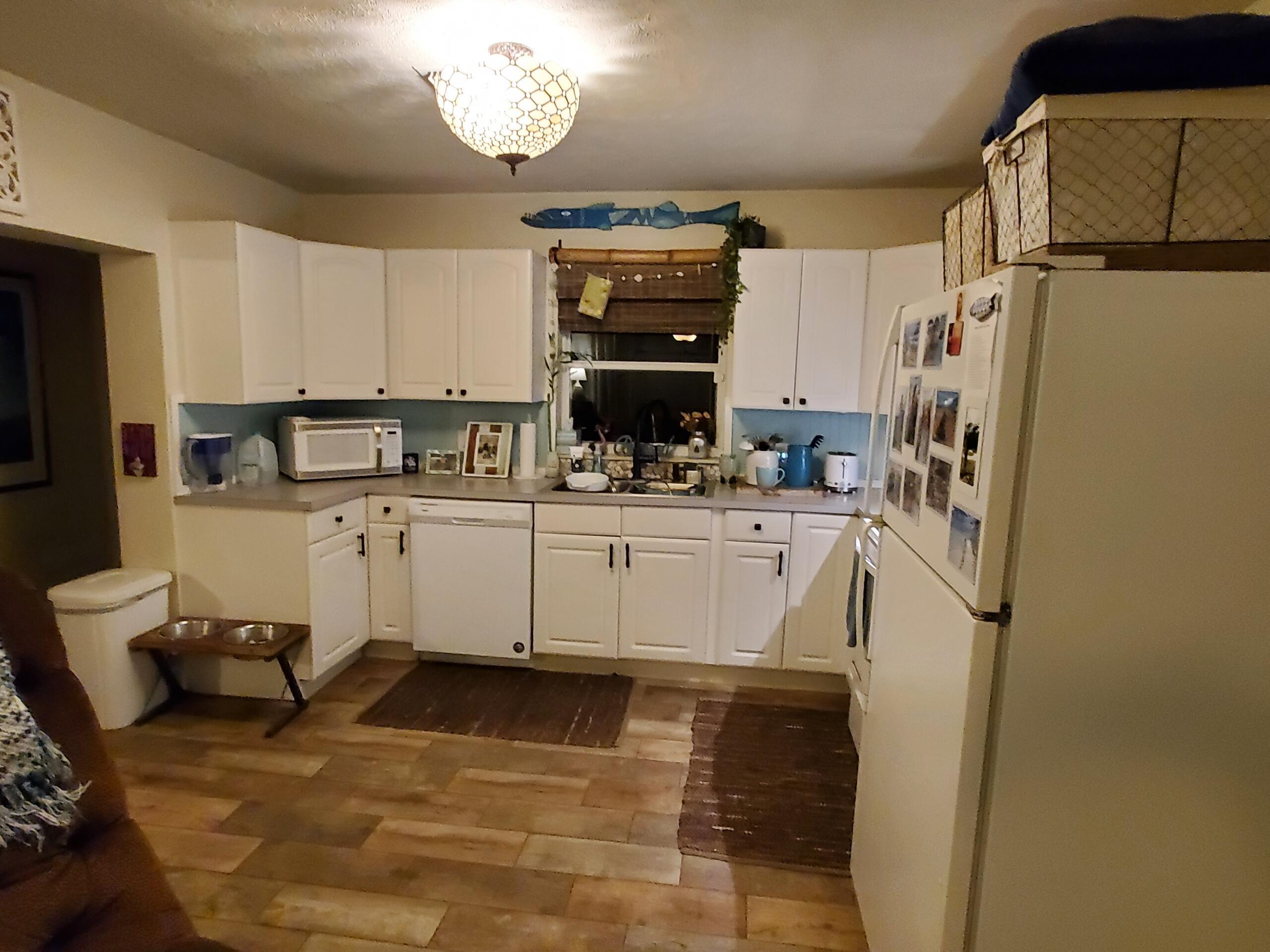 2655 Richard Road Property Photo 9