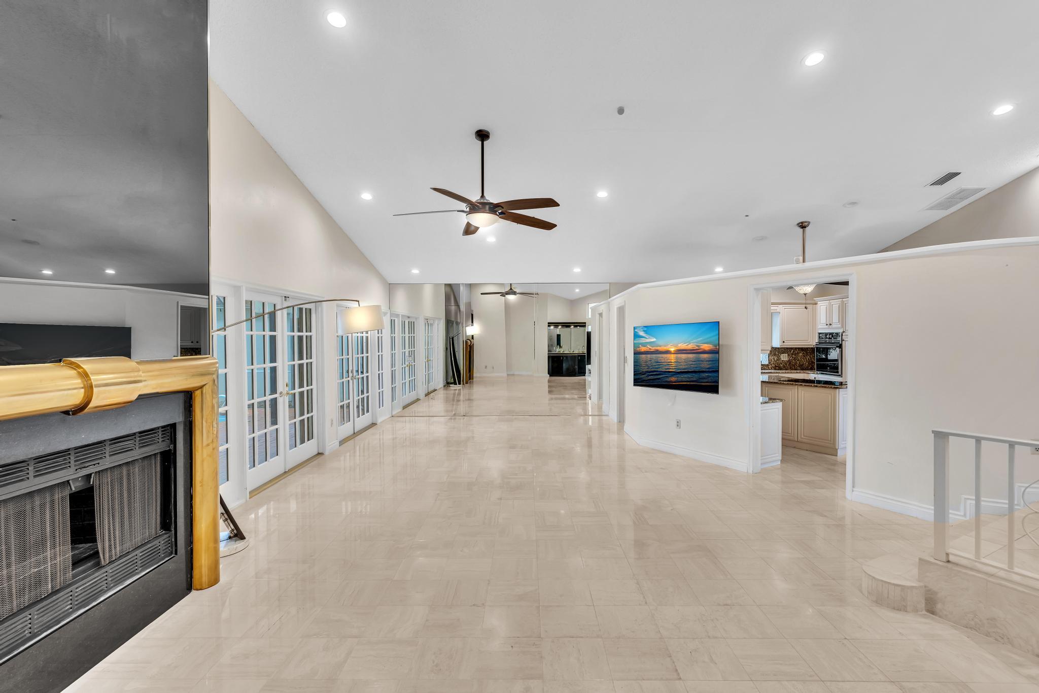 22595 Esplanada Circle W Property Photo 10
