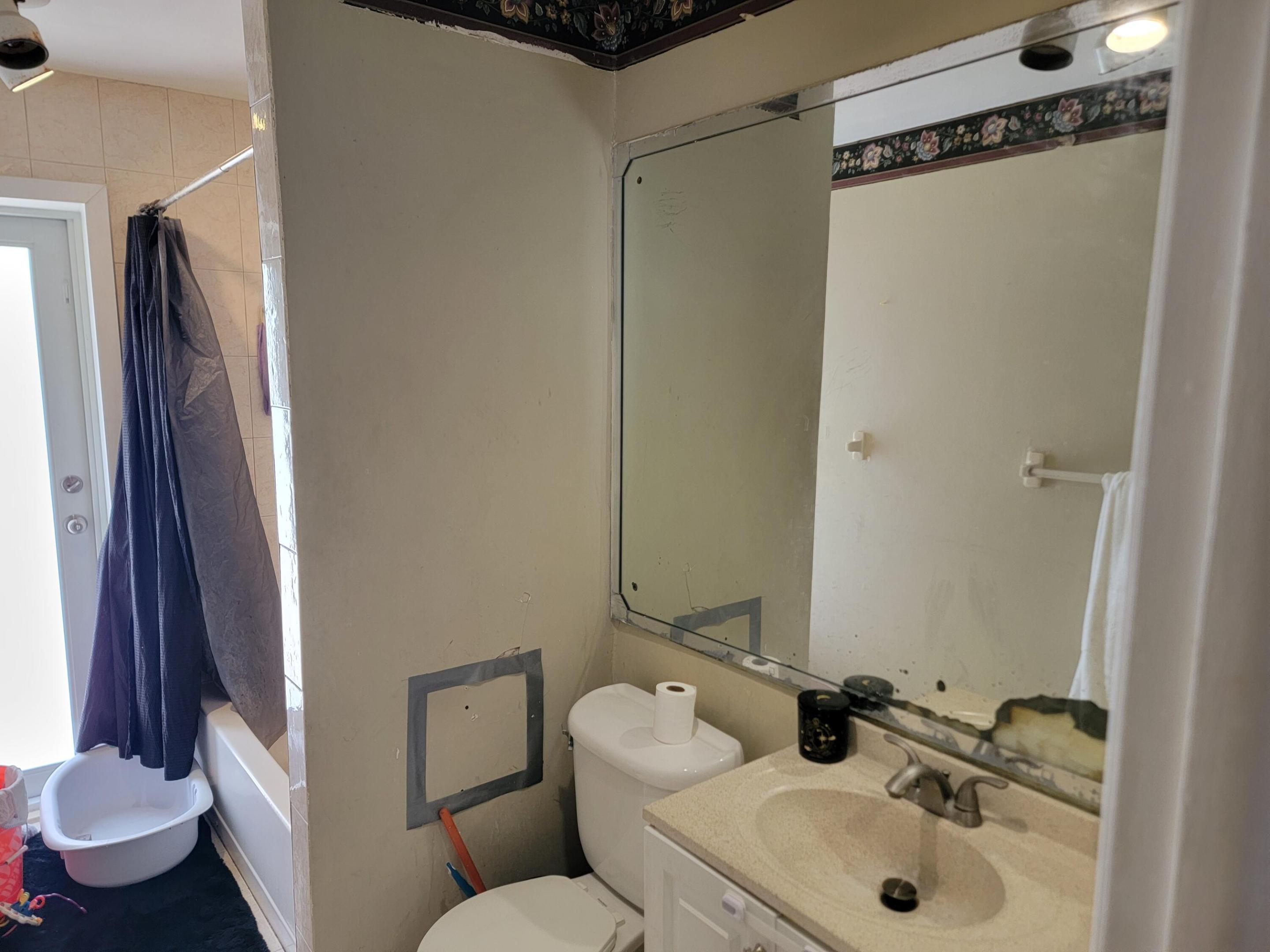 10641 Nw 28th Place Property Photo 17