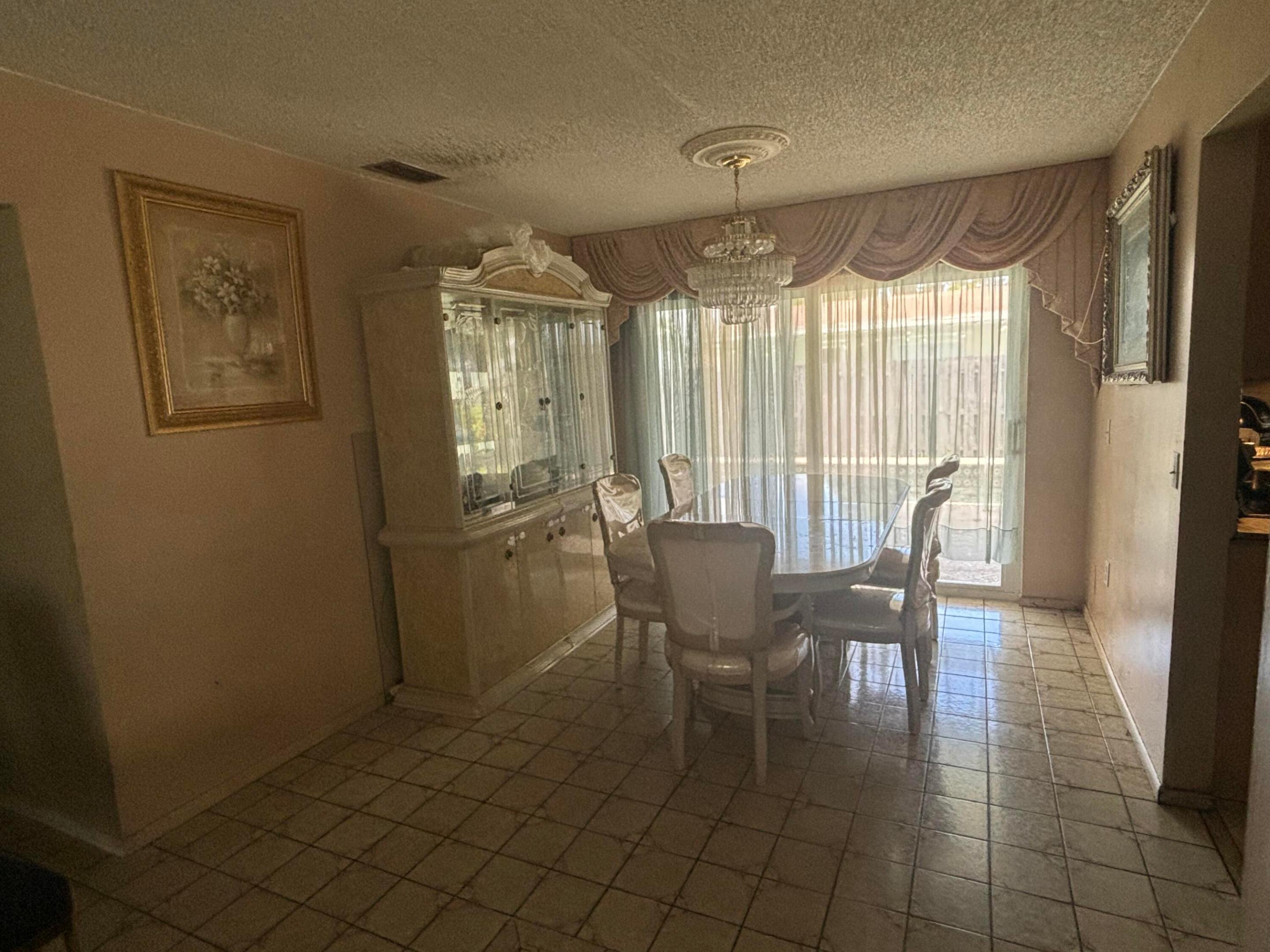 10641 Nw 28th Place Property Photo 24
