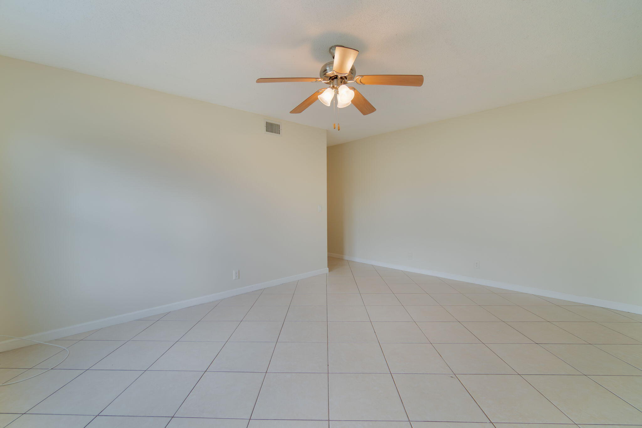 1530 Shaker Circle Property Photo 13