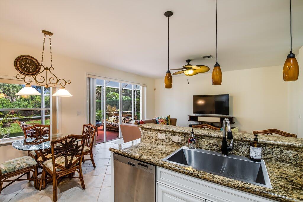 3690 Old Lighthouse Circle Property Photo 10
