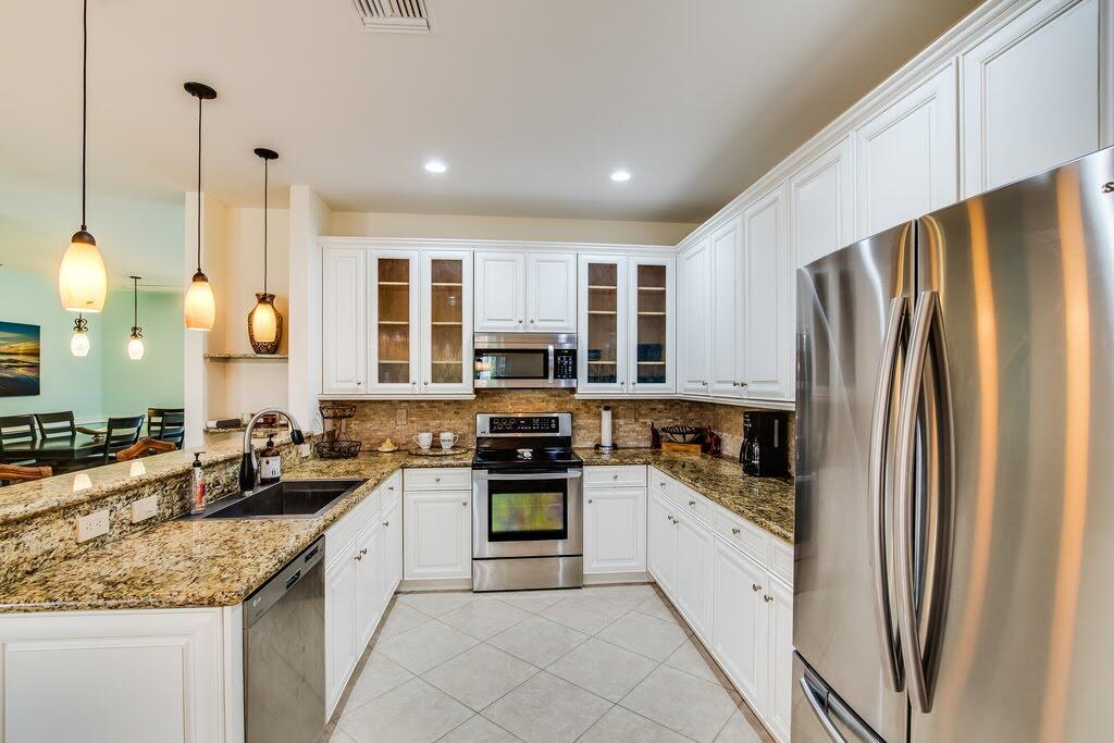 3690 Old Lighthouse Circle Property Photo 13