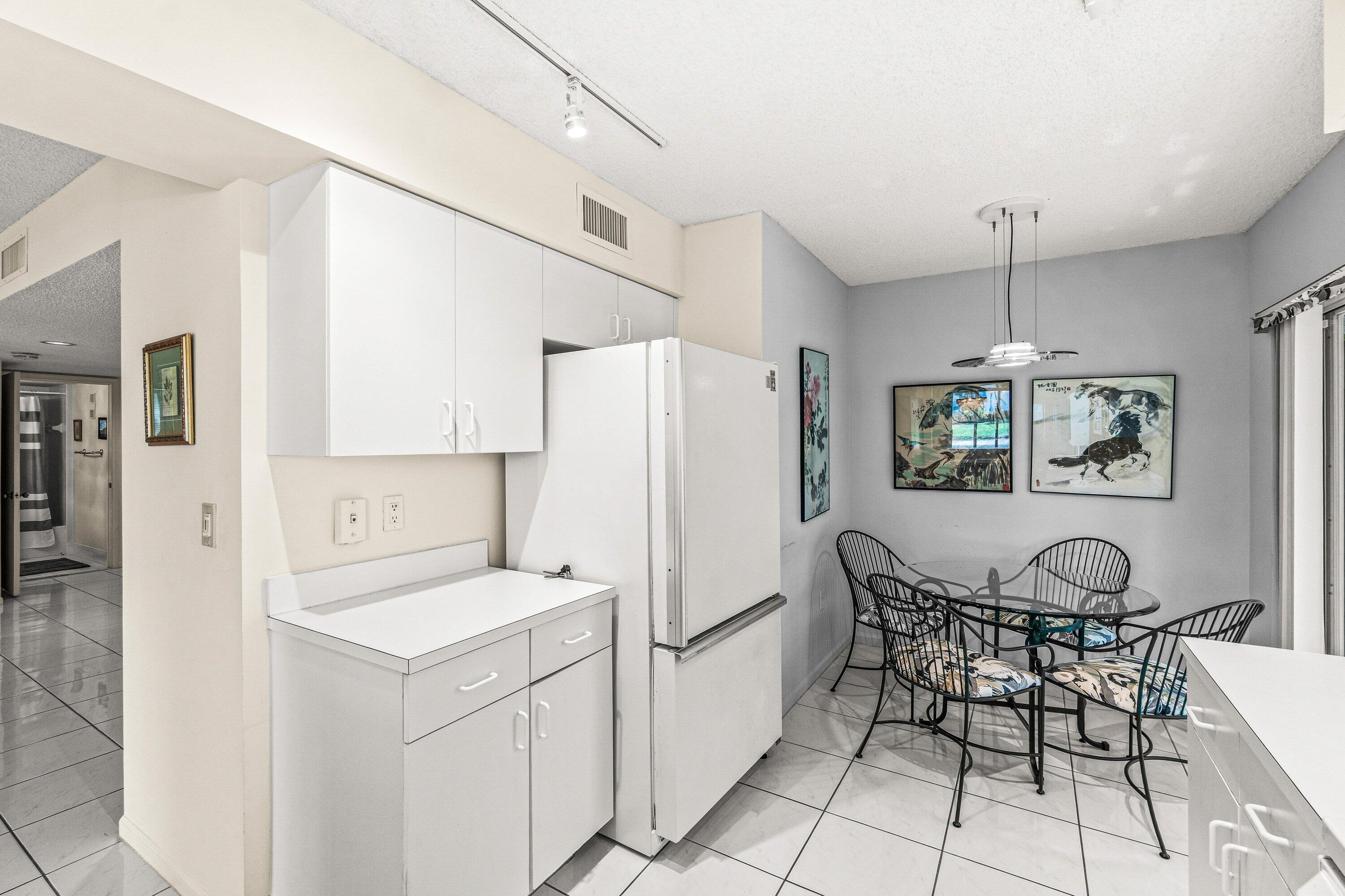 7408 Lake Meadow Way 101 Property Photo 14