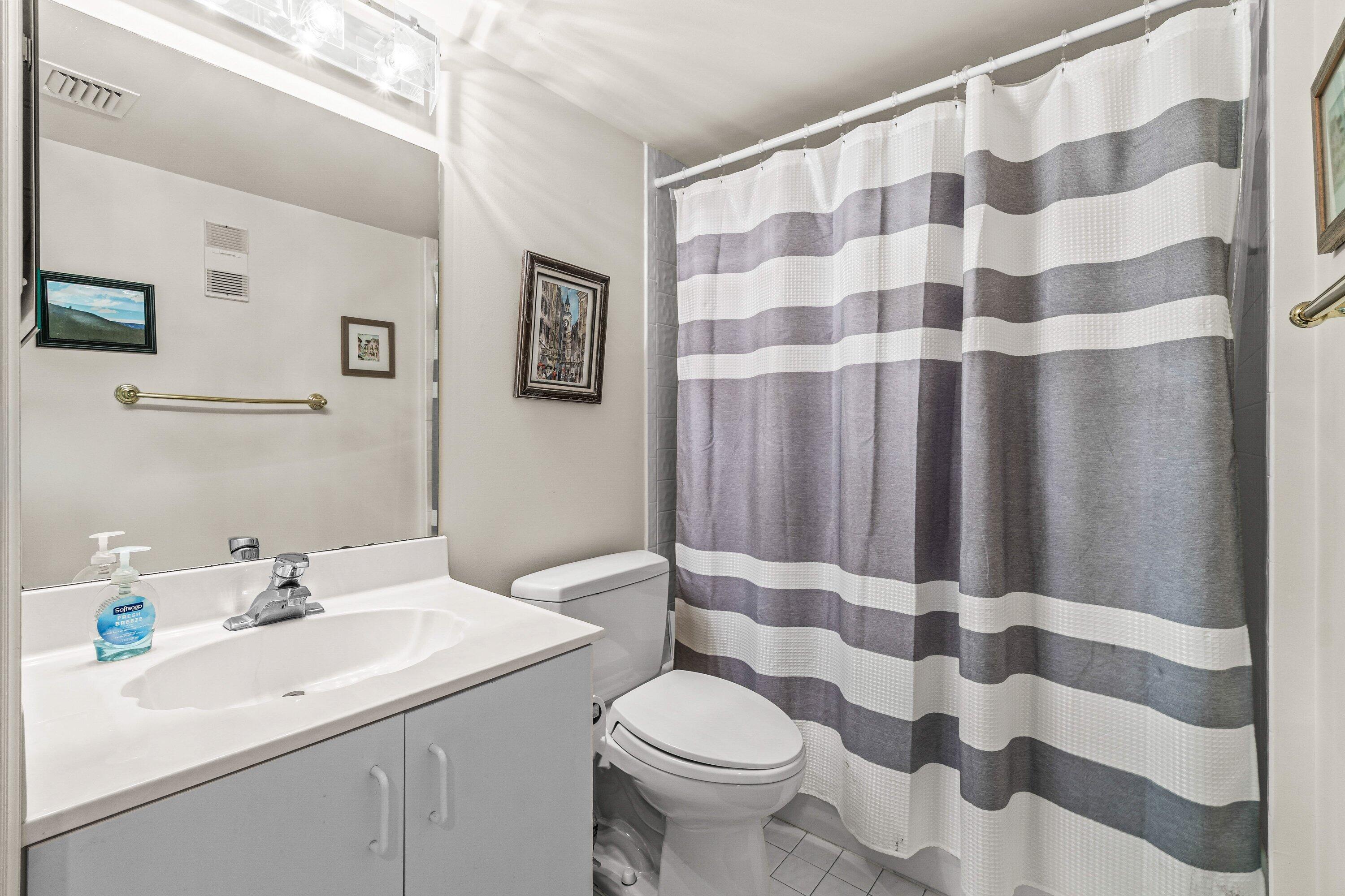 7408 Lake Meadow Way 101 Property Photo 23