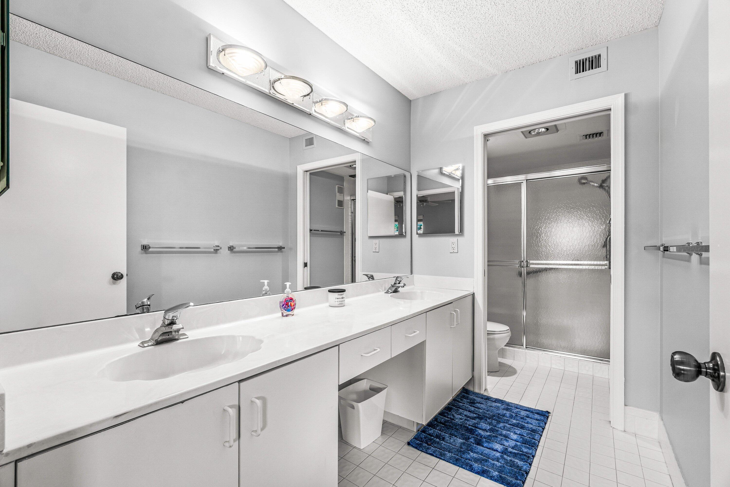 7408 Lake Meadow Way 101 Property Photo 28