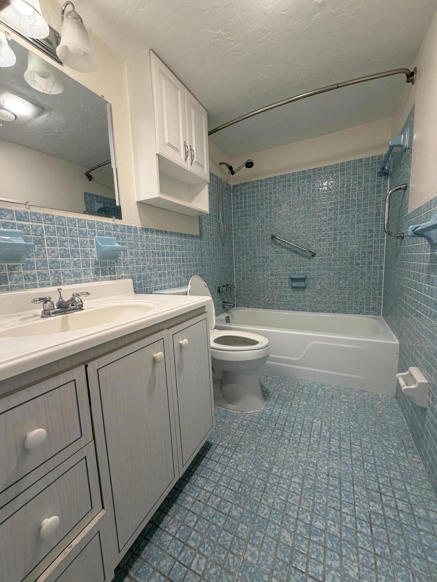 917 Ne 16th Avenue 1 Property Photo 10