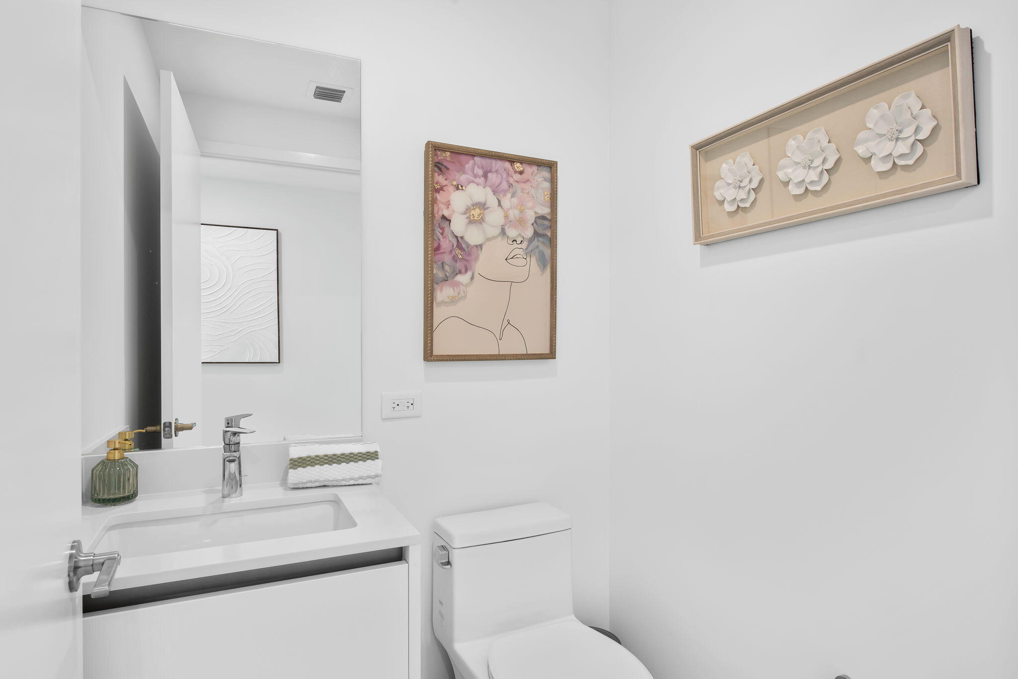 900 N Ocean Boulevard 906 Property Photo 27