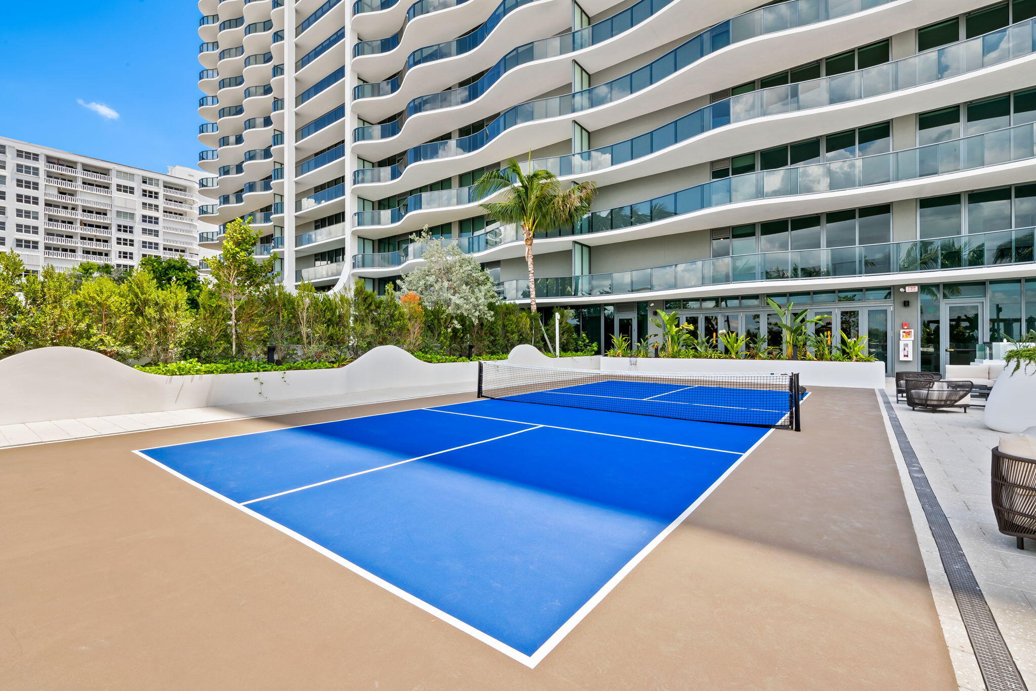 900 N Ocean Boulevard 906 Property Photo 48