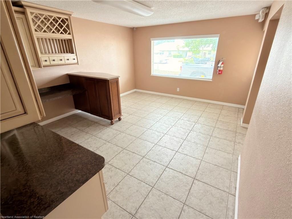 2914-a Kenilworth Boulevard A Property Photo 4
