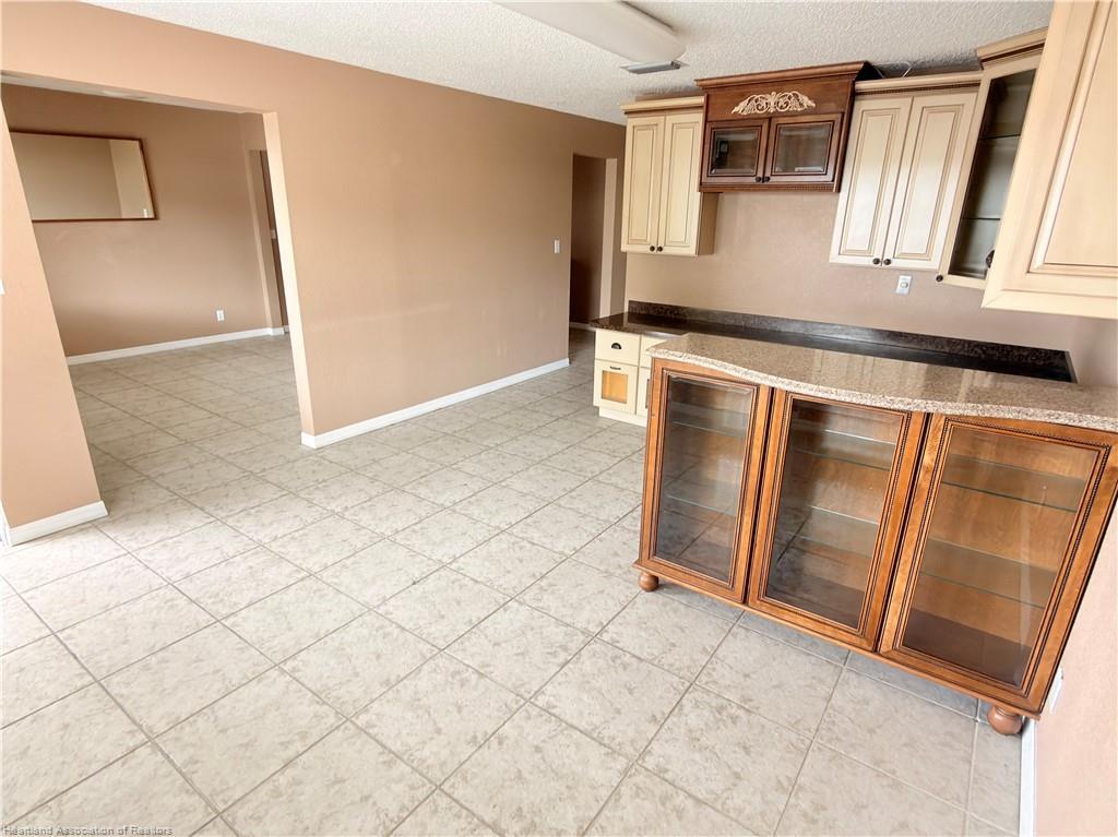 2914-a Kenilworth Boulevard A Property Photo 9