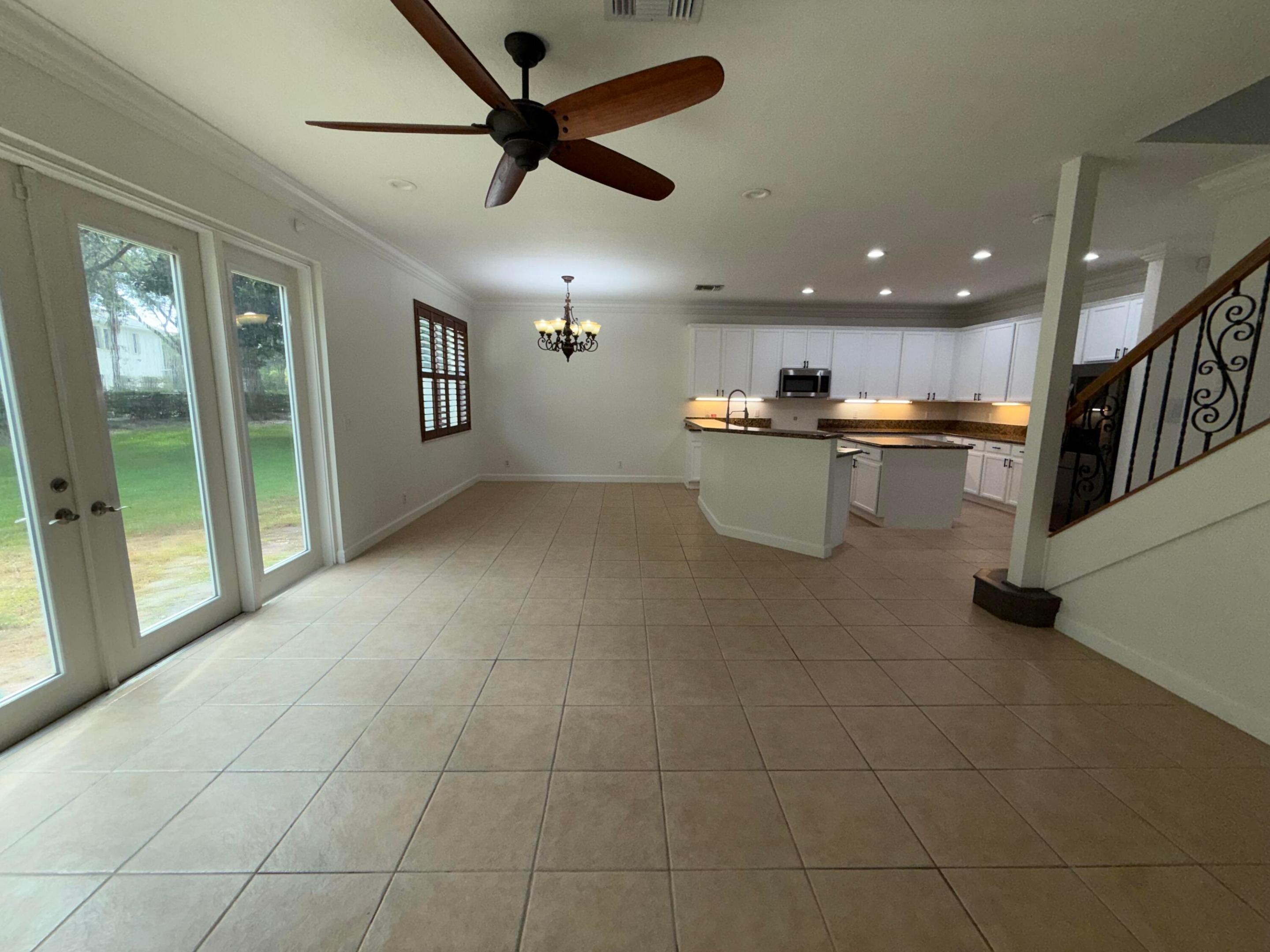 307 Berenger Walk Property Photo 12