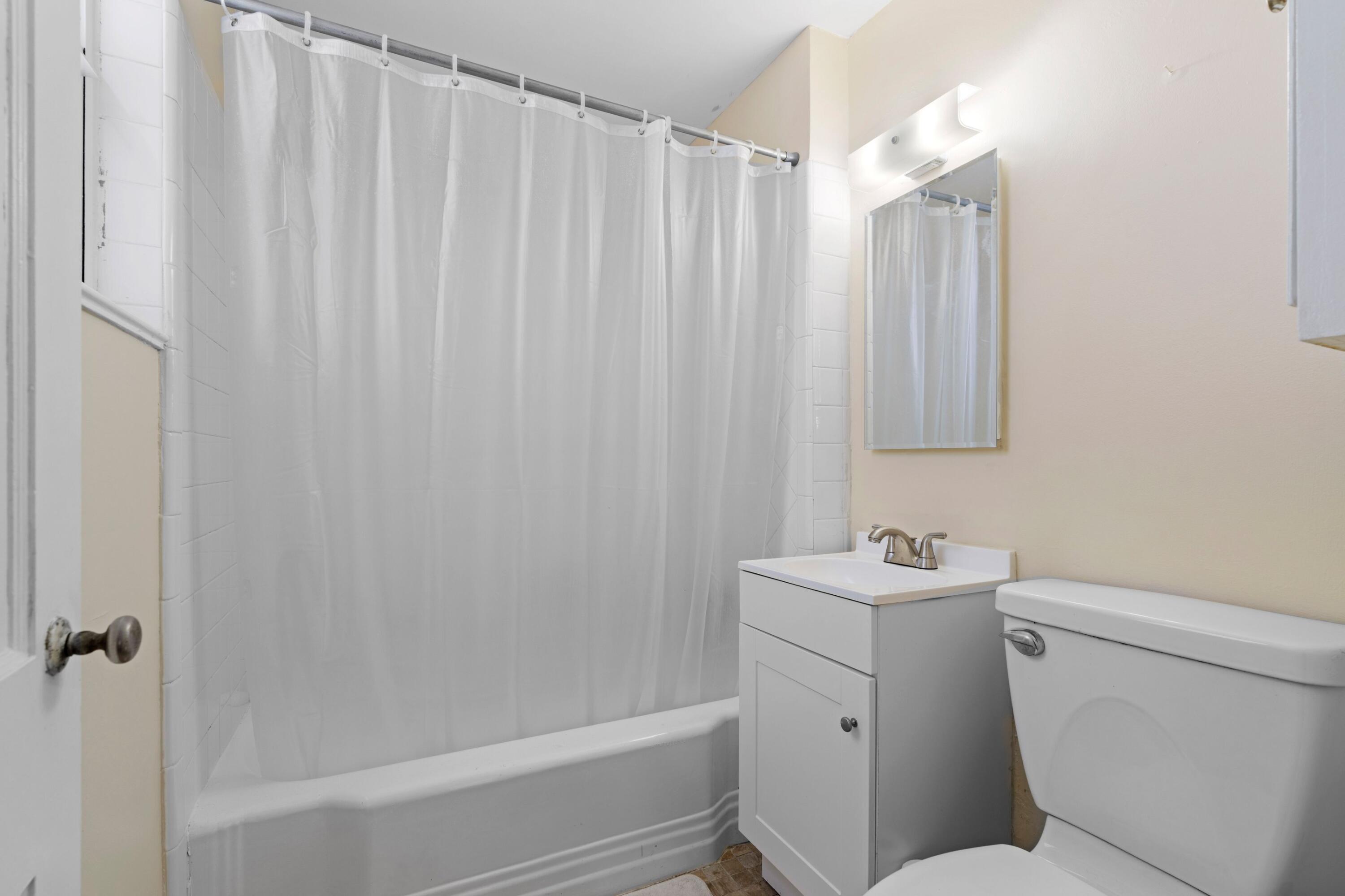 90 Se 5th Avenue Property Photo 7