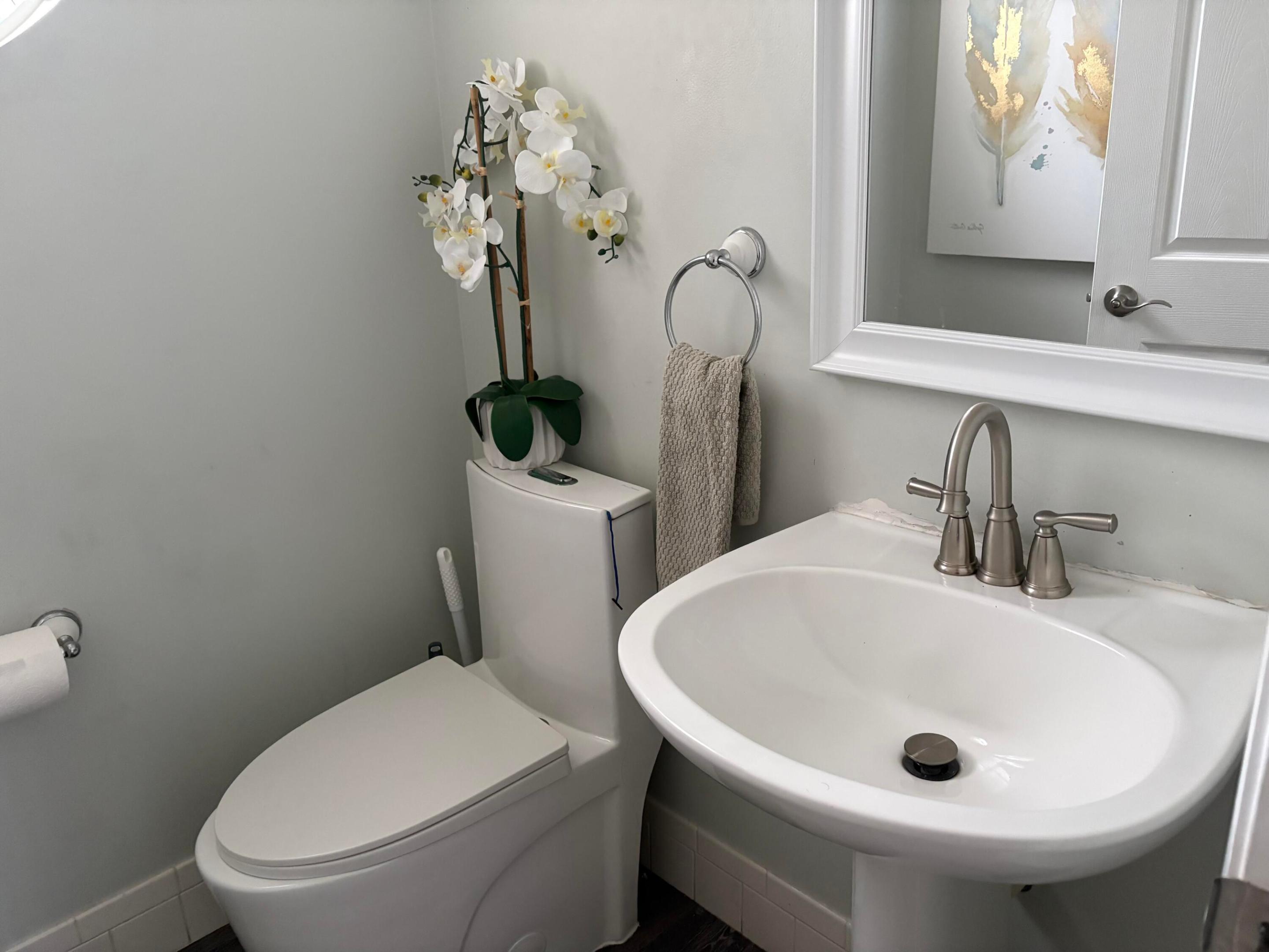1025 Siena Oaks Circle W Property Photo 24