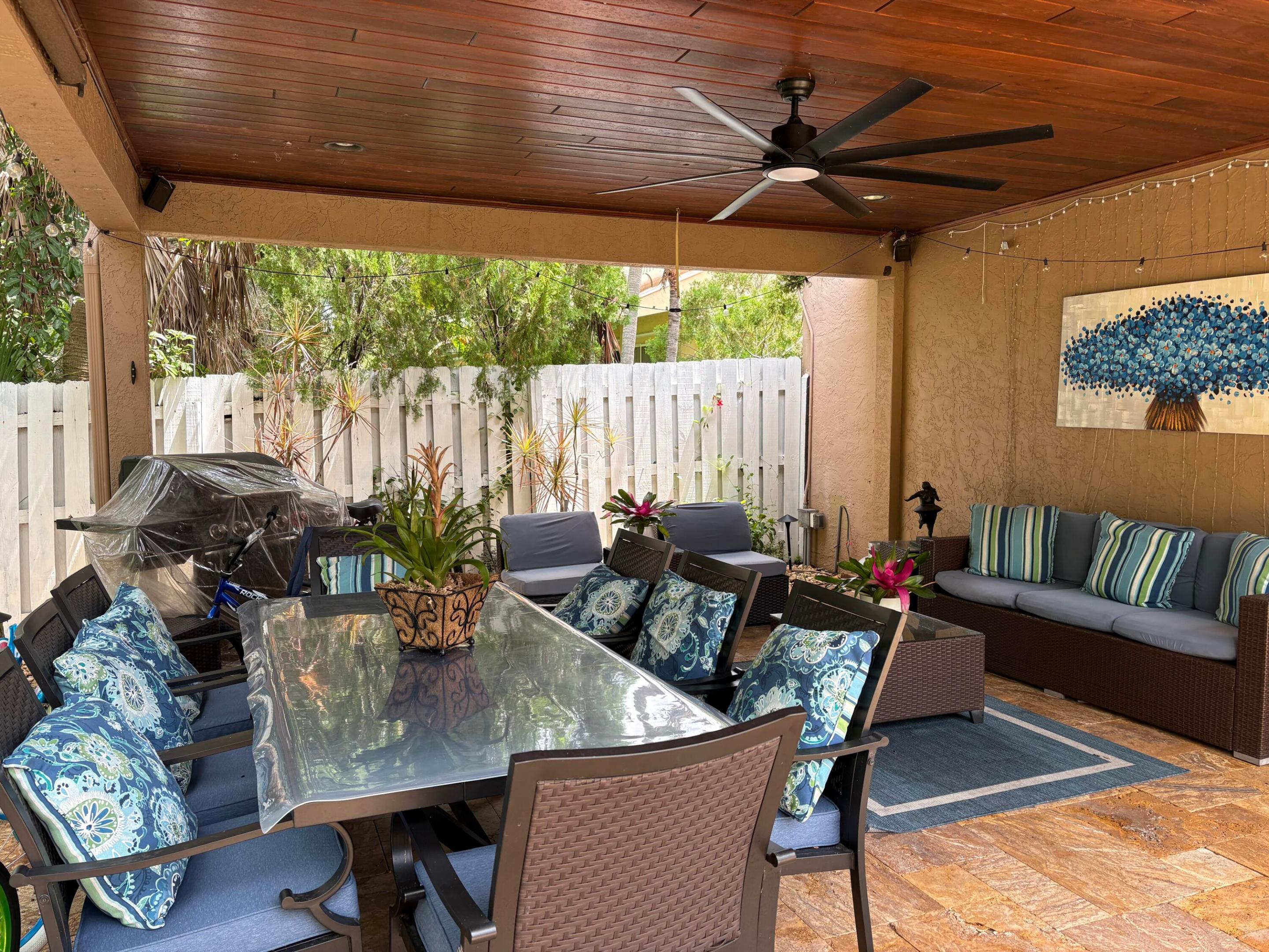 1025 Siena Oaks Circle W Property Photo 26