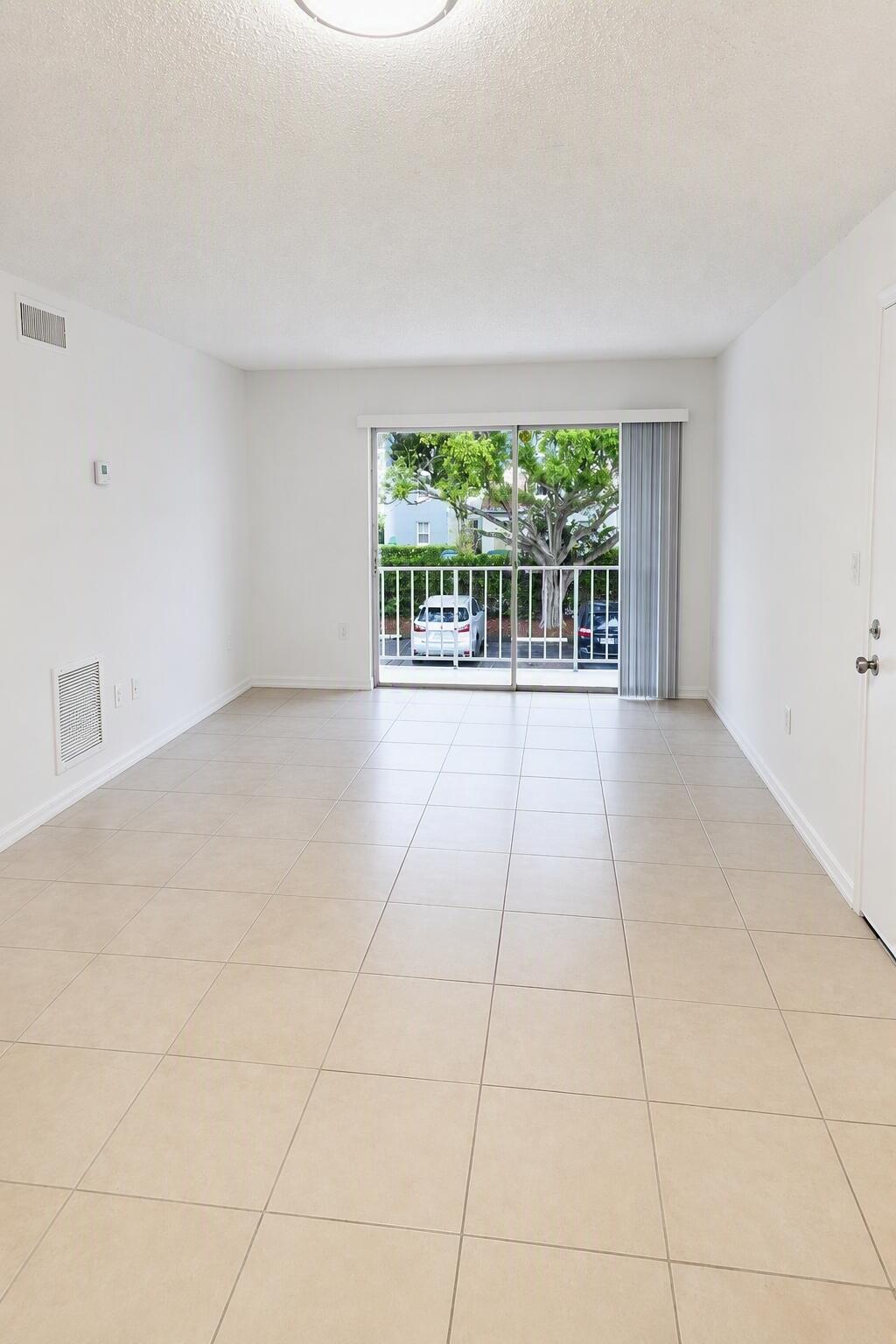 431 Executive Center Drive 204 Property Photo 1