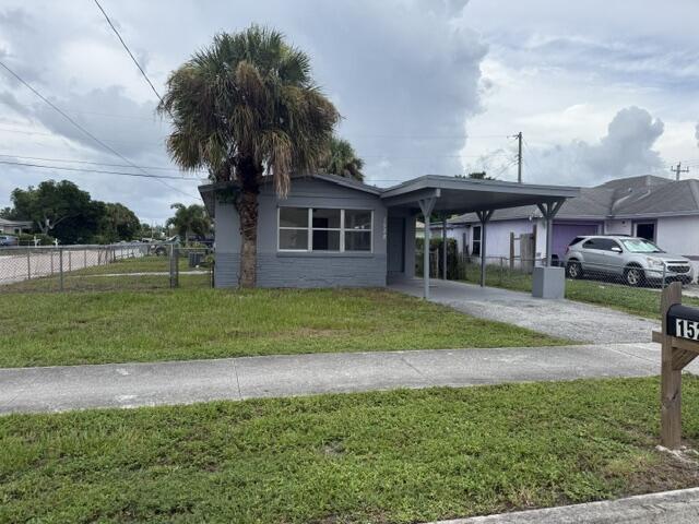 1528 Avenue S Property Photo 1
