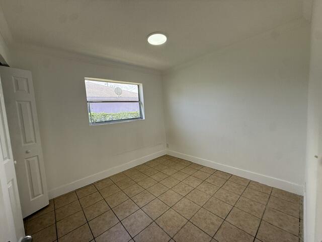 1528 Avenue S Property Photo 12