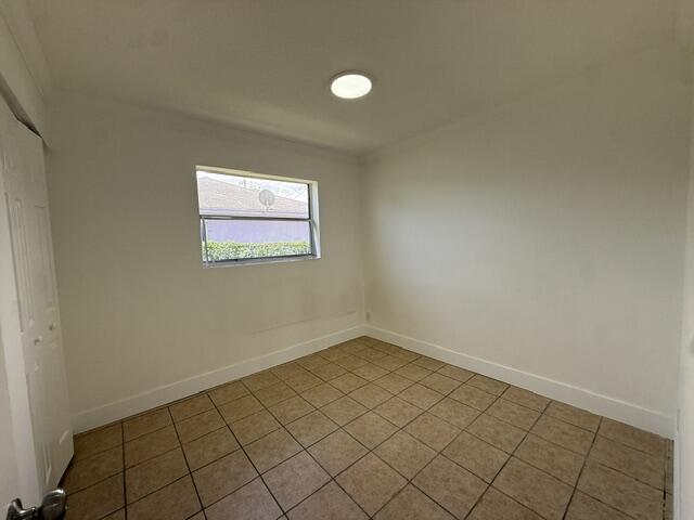 1528 Avenue S Property Photo 13