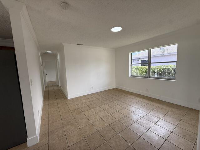 1528 Avenue S Property Photo 31