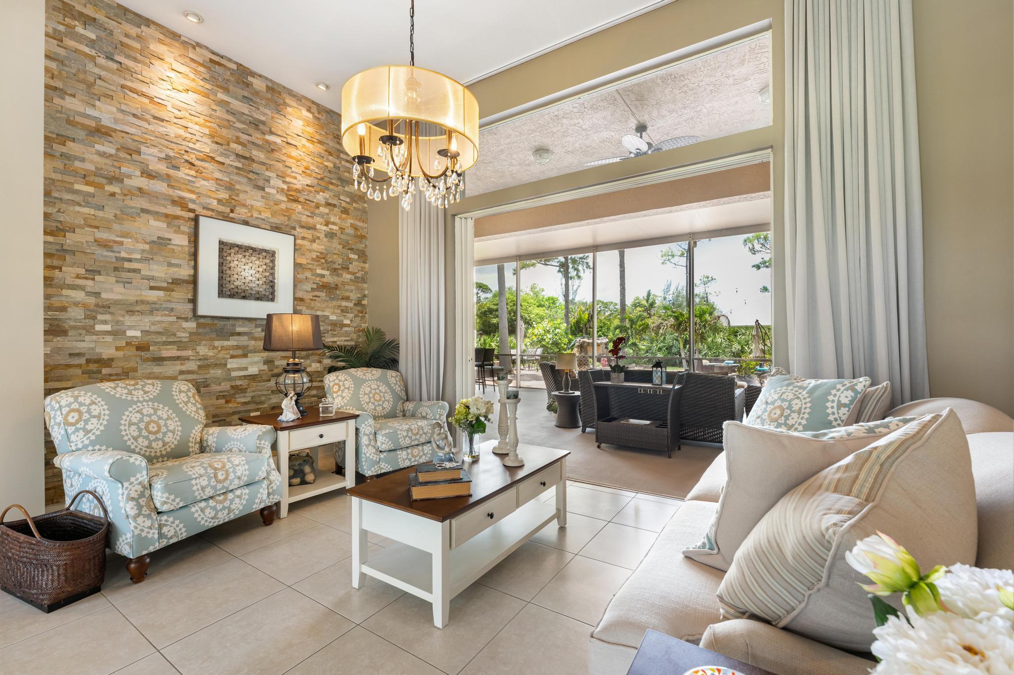 14042 88th Place N Property Photo 11