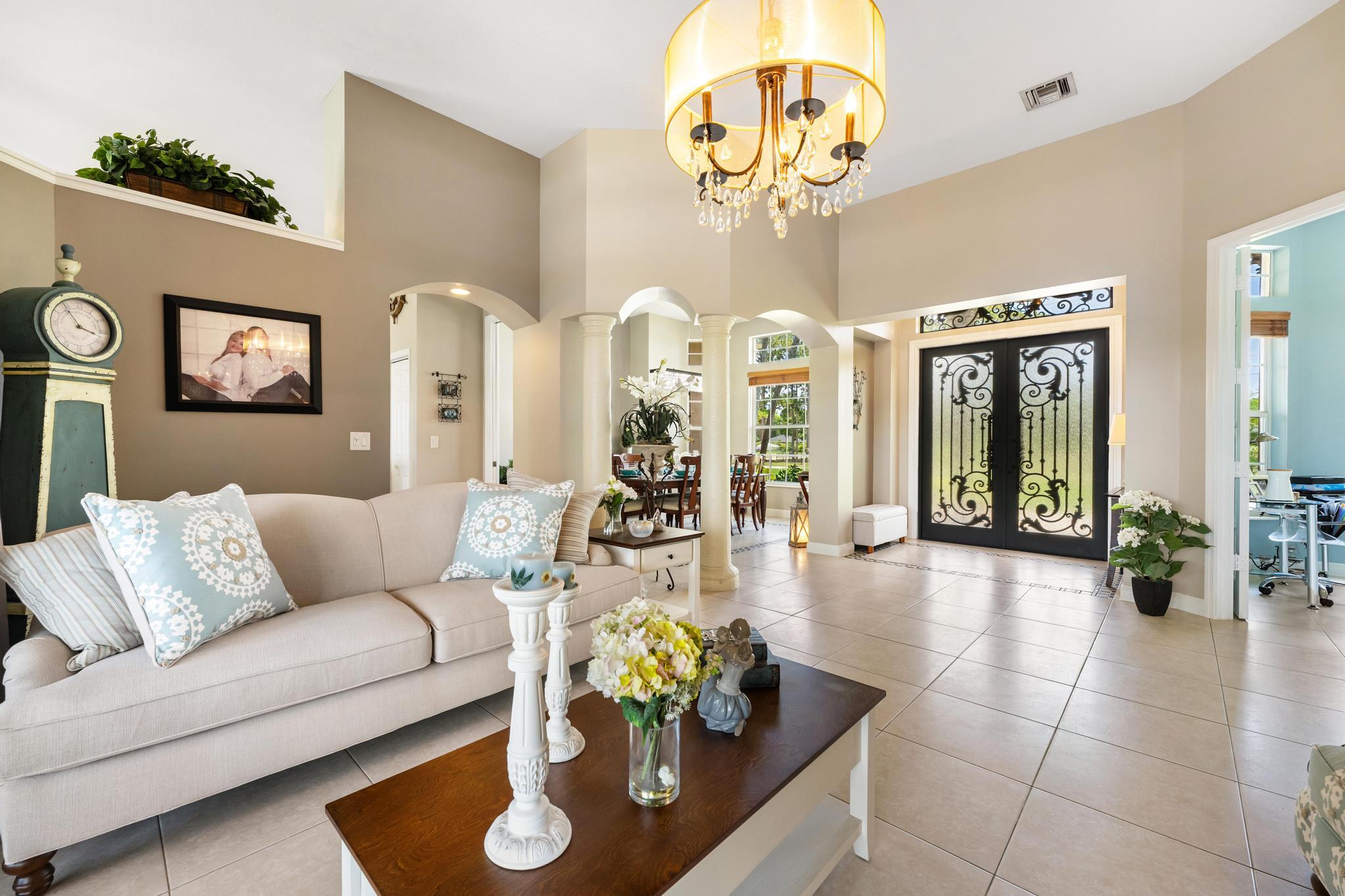 14042 88th Place N Property Photo 12