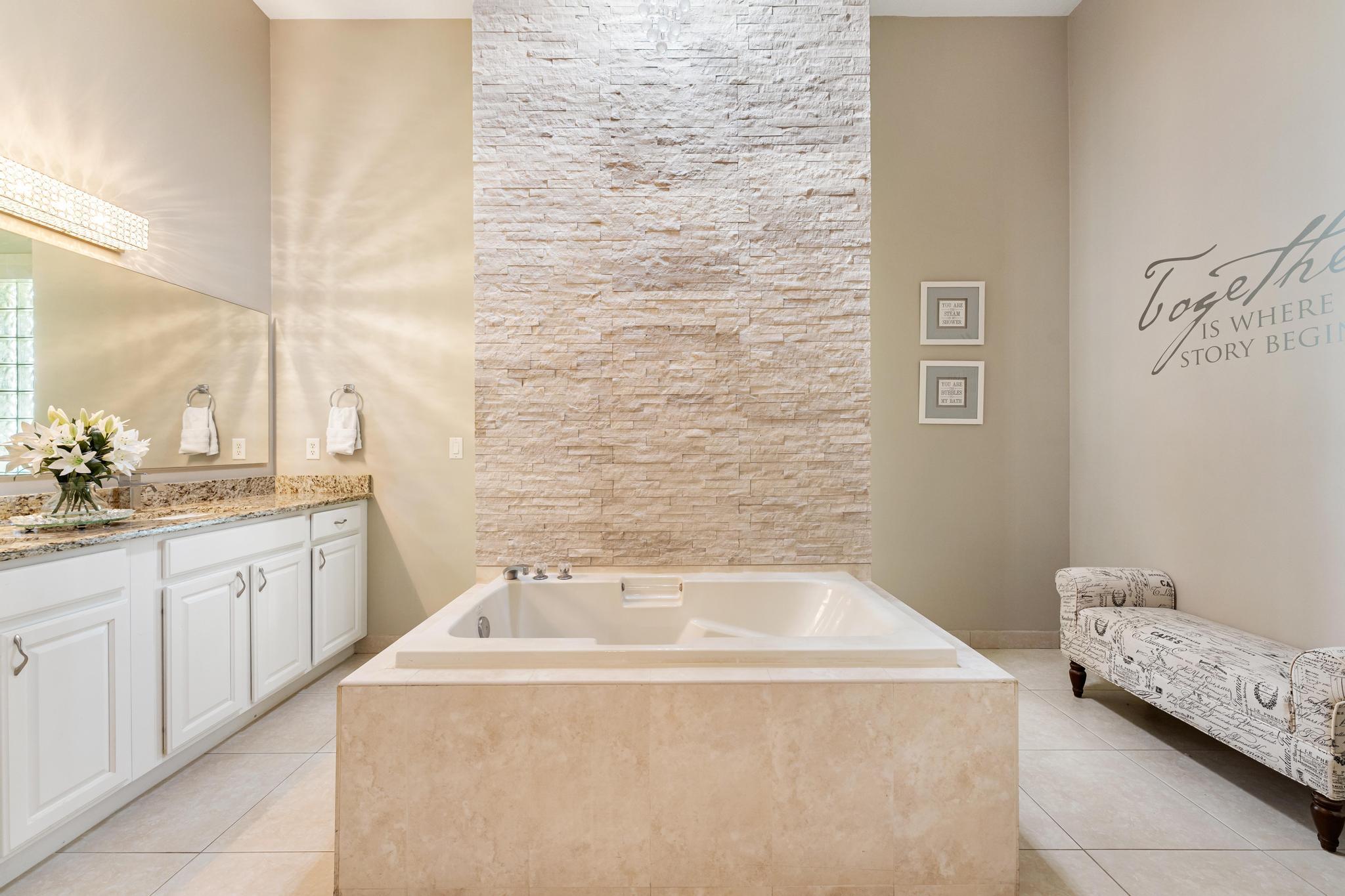 14042 88th Place N Property Photo 20