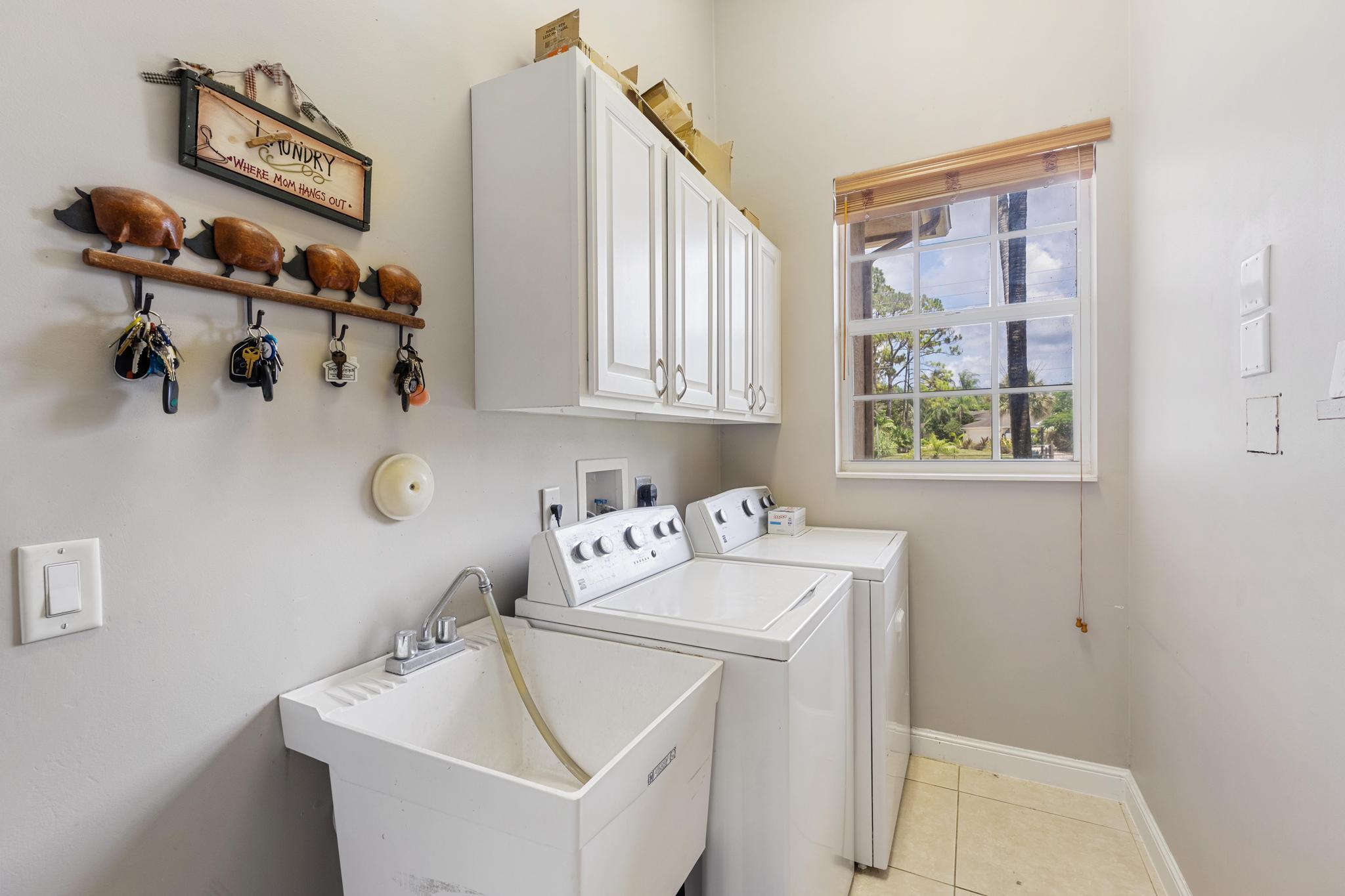 14042 88th Place N Property Photo 29