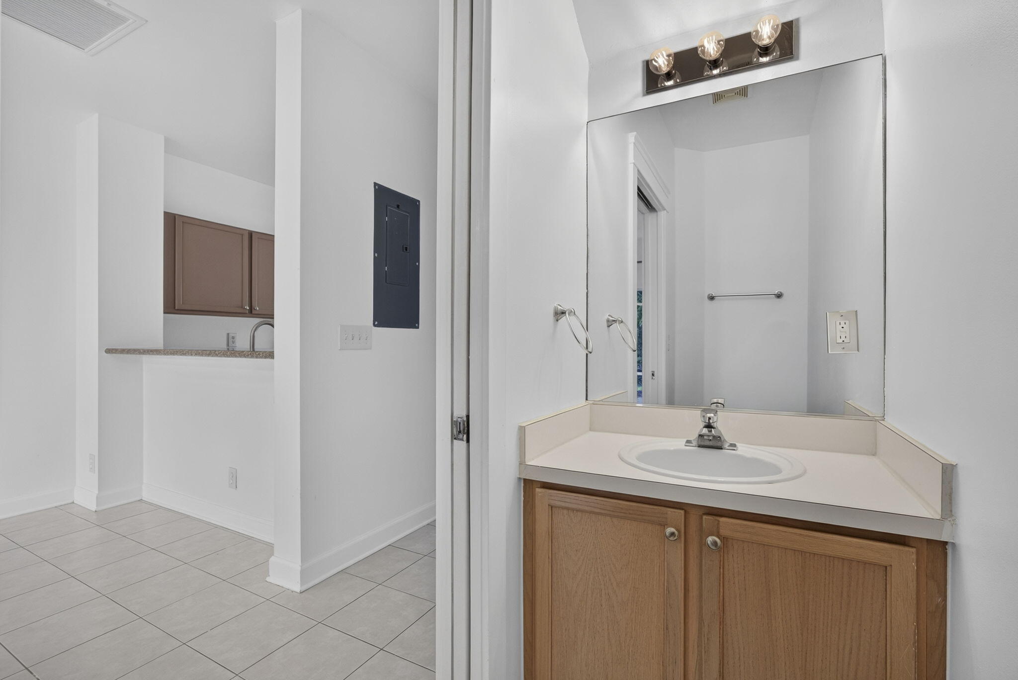 6932 Stoney Creek Circle Property Photo 19