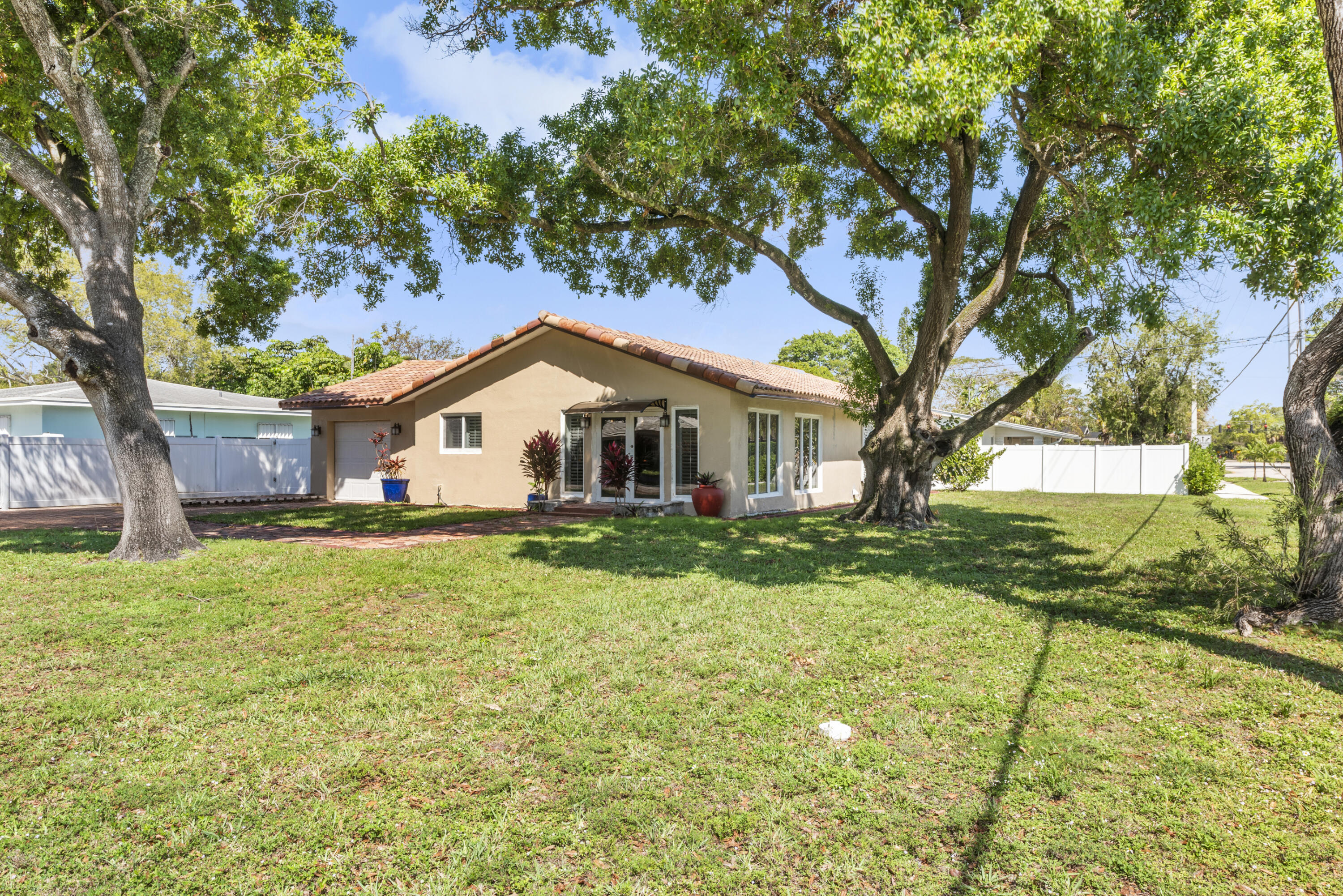 1255 Sw 15th Avenue Property Photo 7