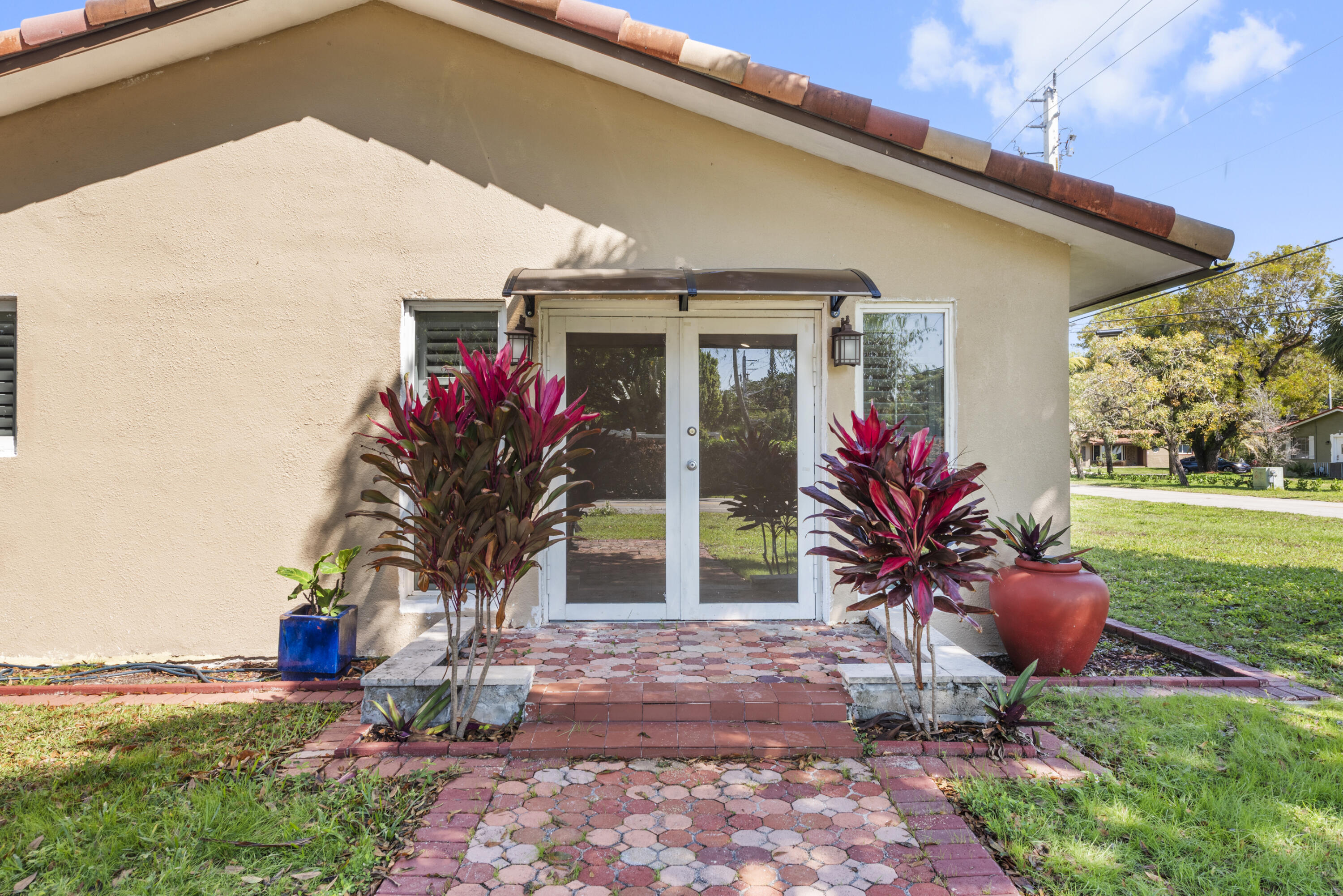 1255 Sw 15th Avenue Property Photo 8