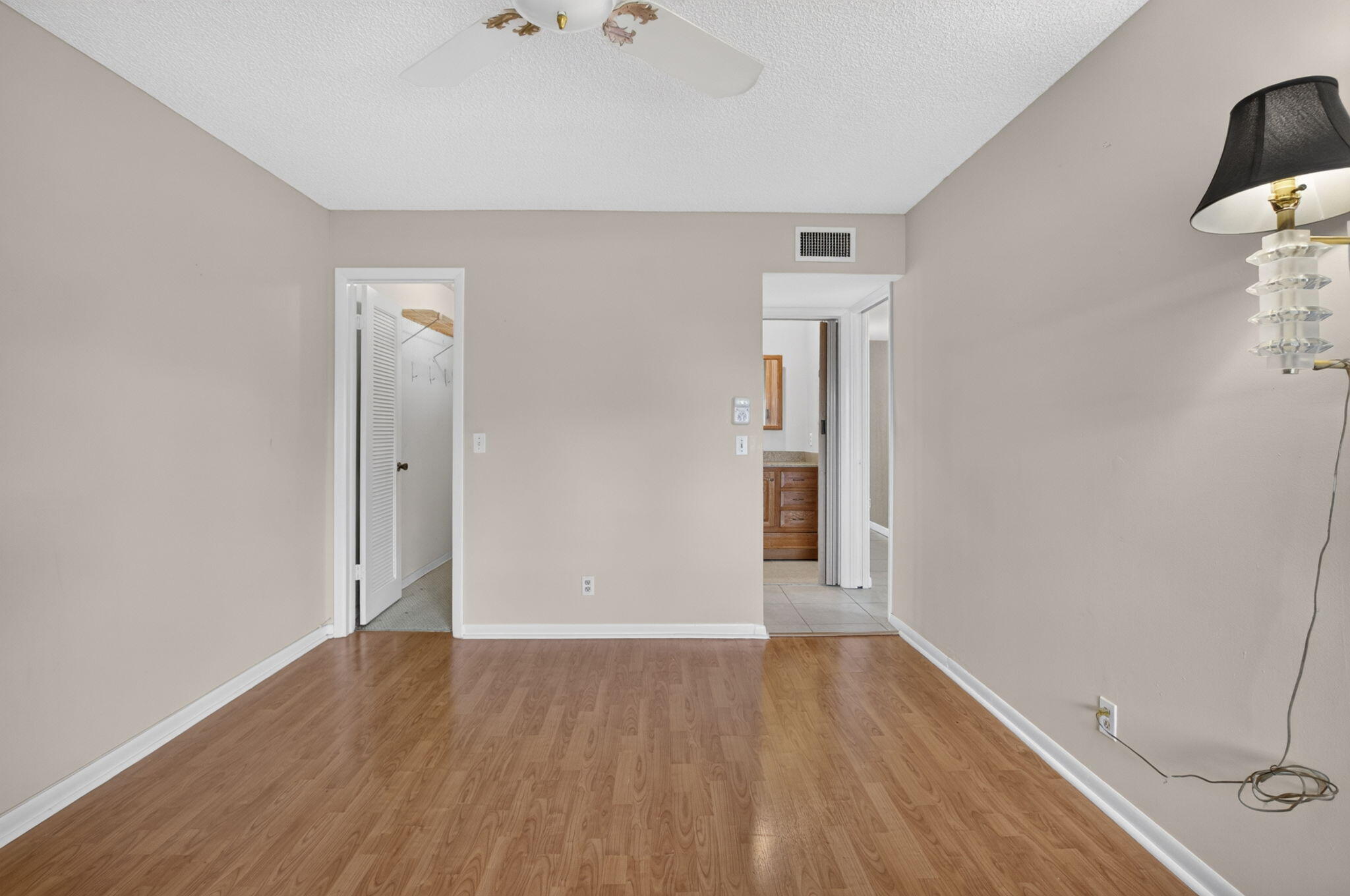 701 Burgundy O Property Photo 16