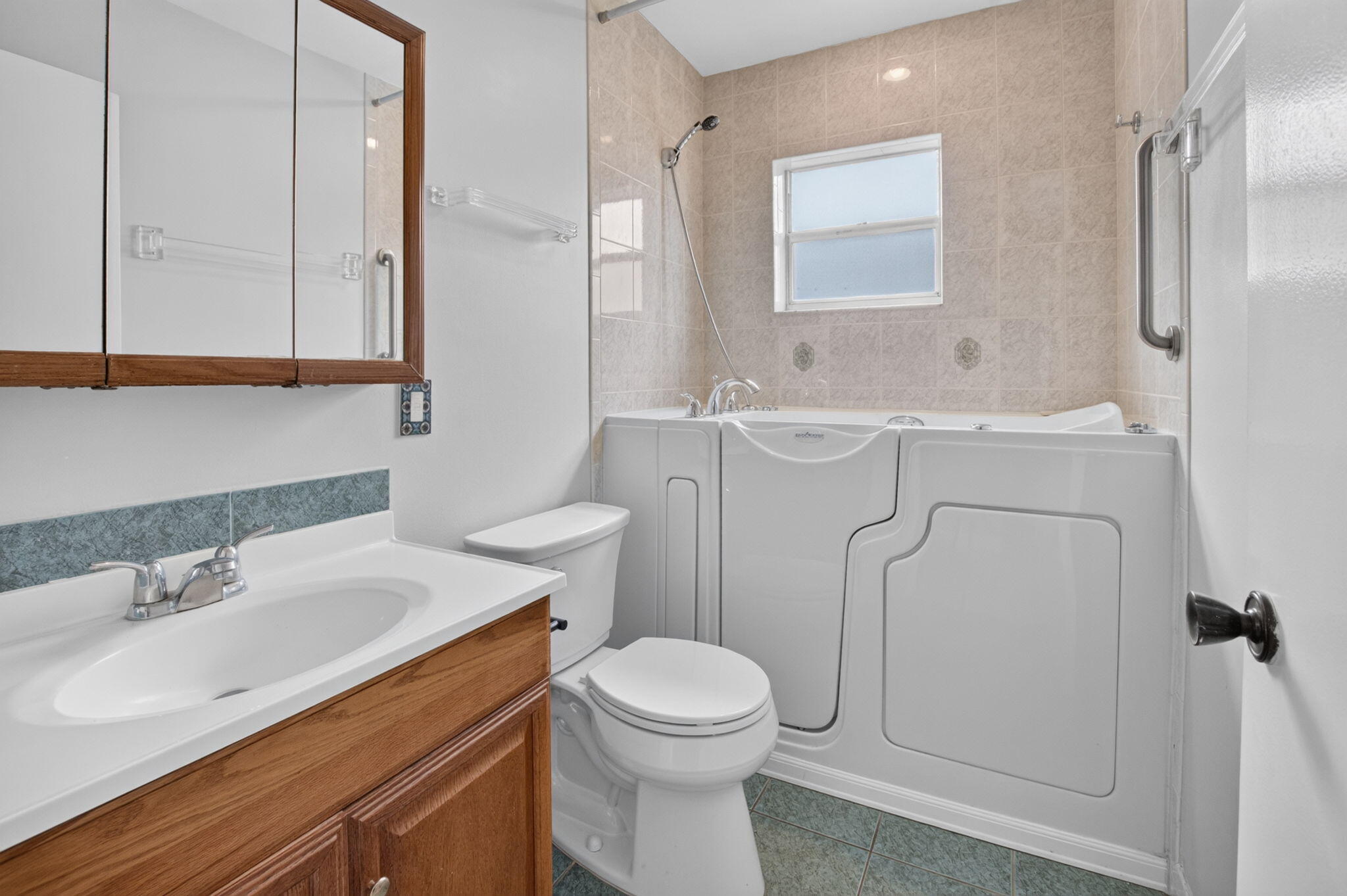701 Burgundy O Property Photo 20