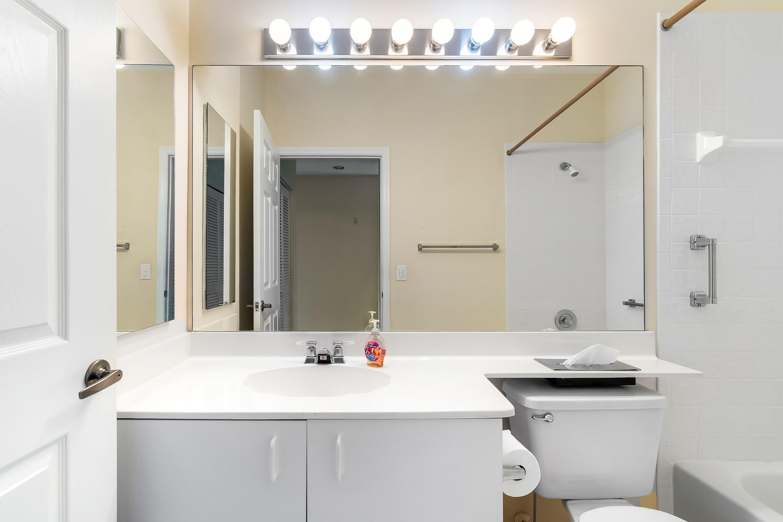 7904 Trent Drive 410 Property Photo 18