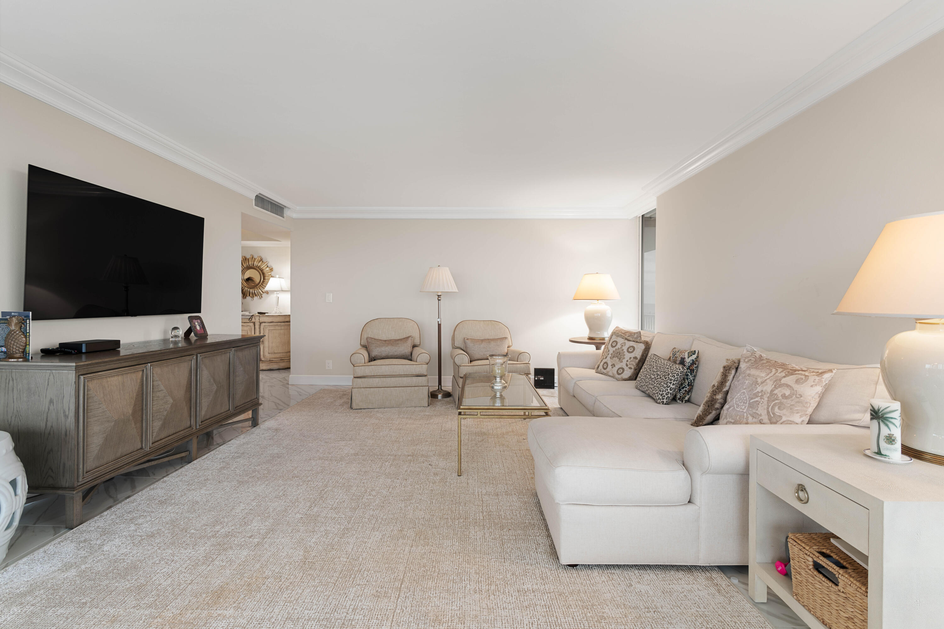 5550 N Ocean Drive 5c Property Photo 8