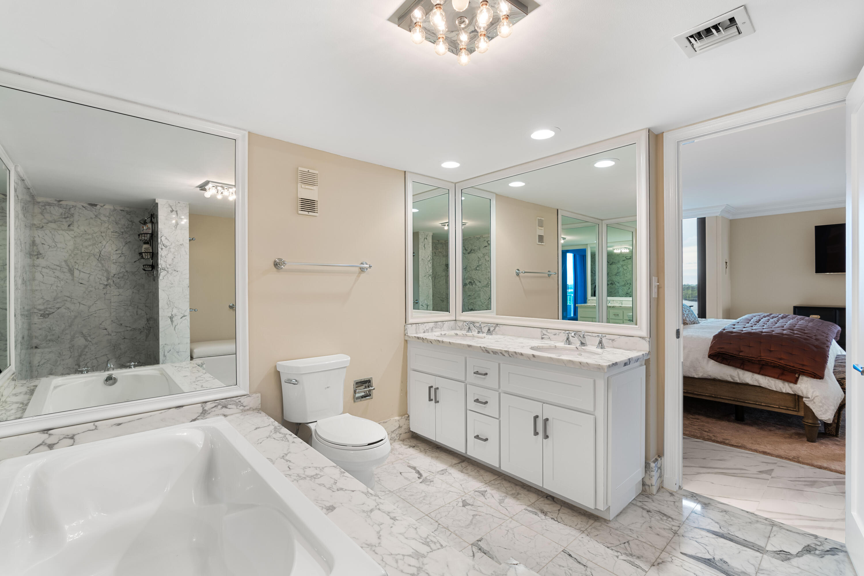 5550 N Ocean Drive 5c Property Photo 20