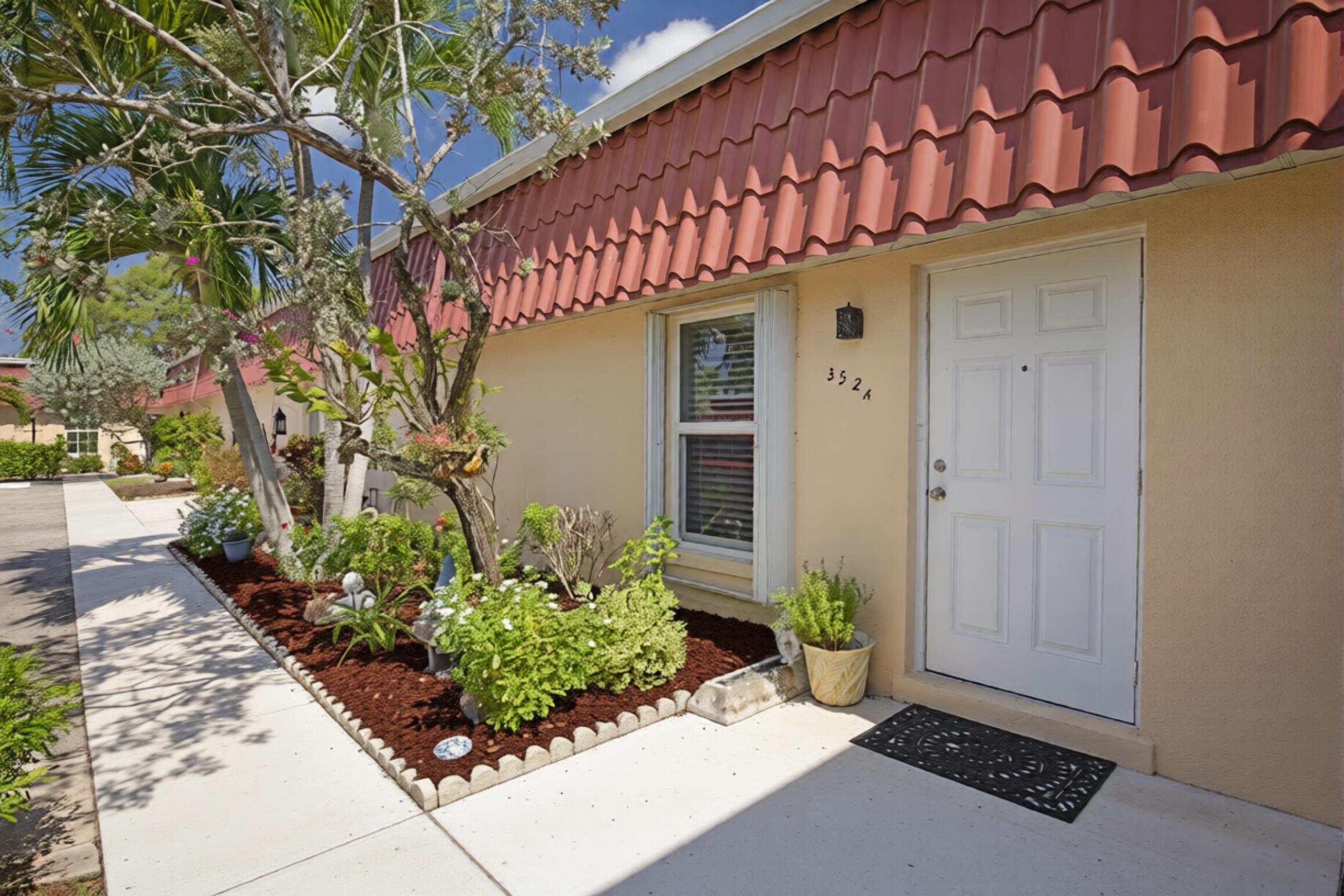 352 Covered Bridge Boulevard A Property Photo 1