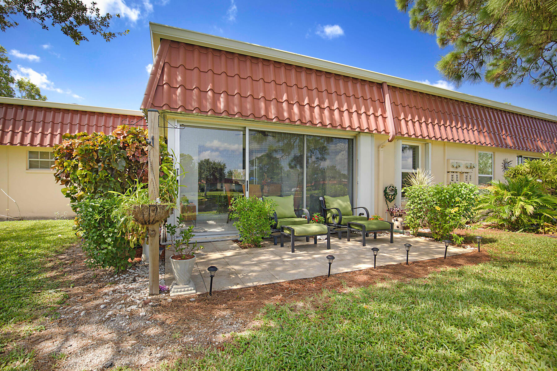 352 Covered Bridge Boulevard A Property Photo 23