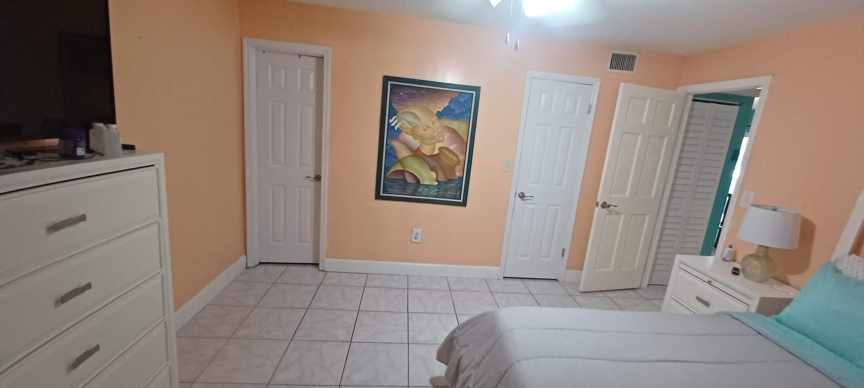 2998 E Sunrise Lakes Drive E 121 Property Photo 14