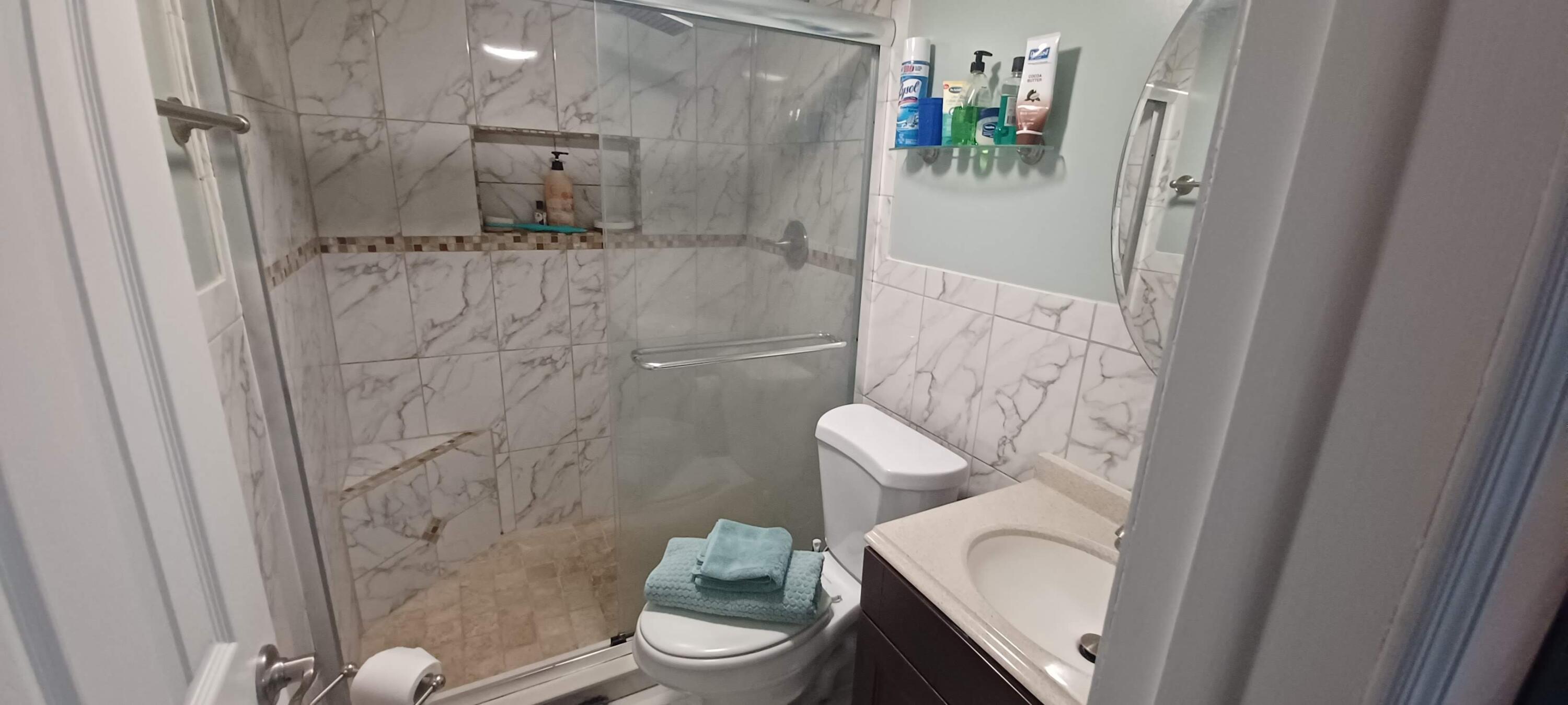 2998 E Sunrise Lakes Drive E 121 Property Photo 16