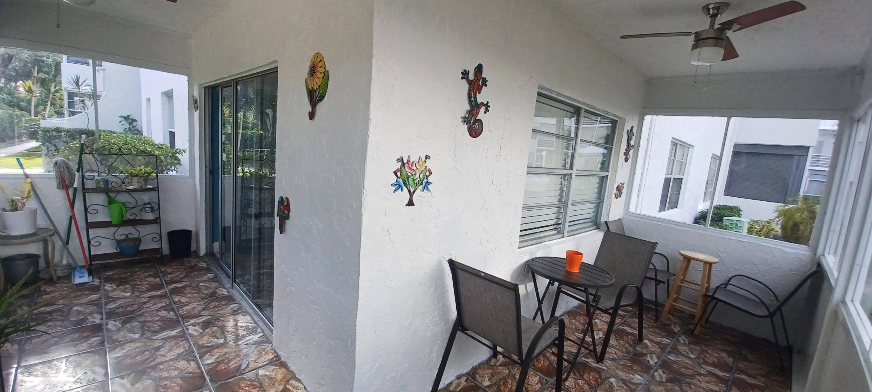 2998 E Sunrise Lakes Drive E 121 Property Photo 28