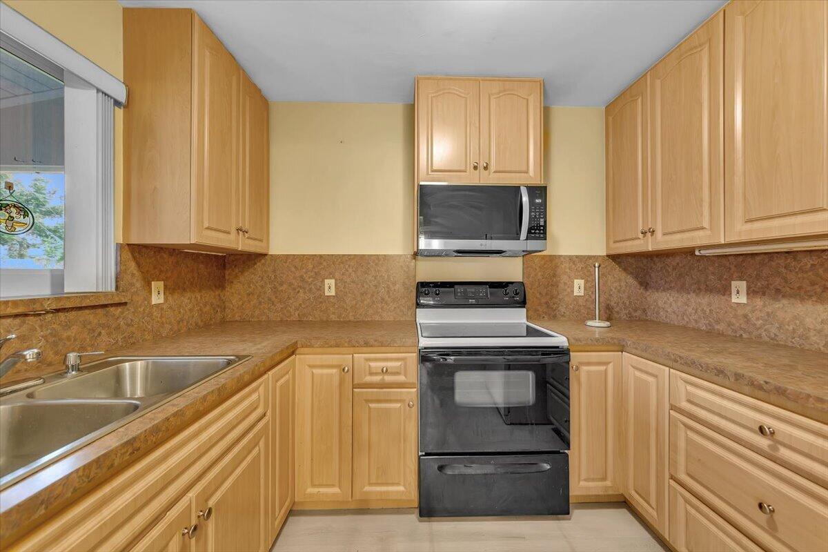 2080 Sw 38th Avenue Property Photo 16