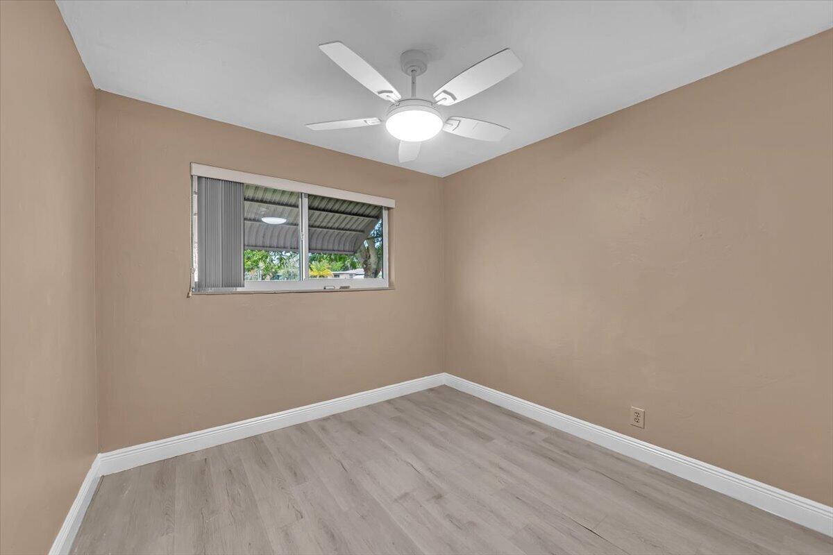 2080 Sw 38th Avenue Property Photo 21