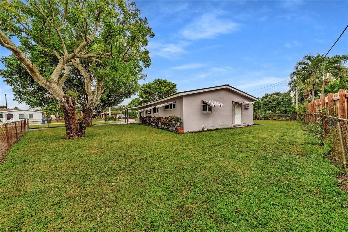2080 Sw 38th Avenue Property Photo 41