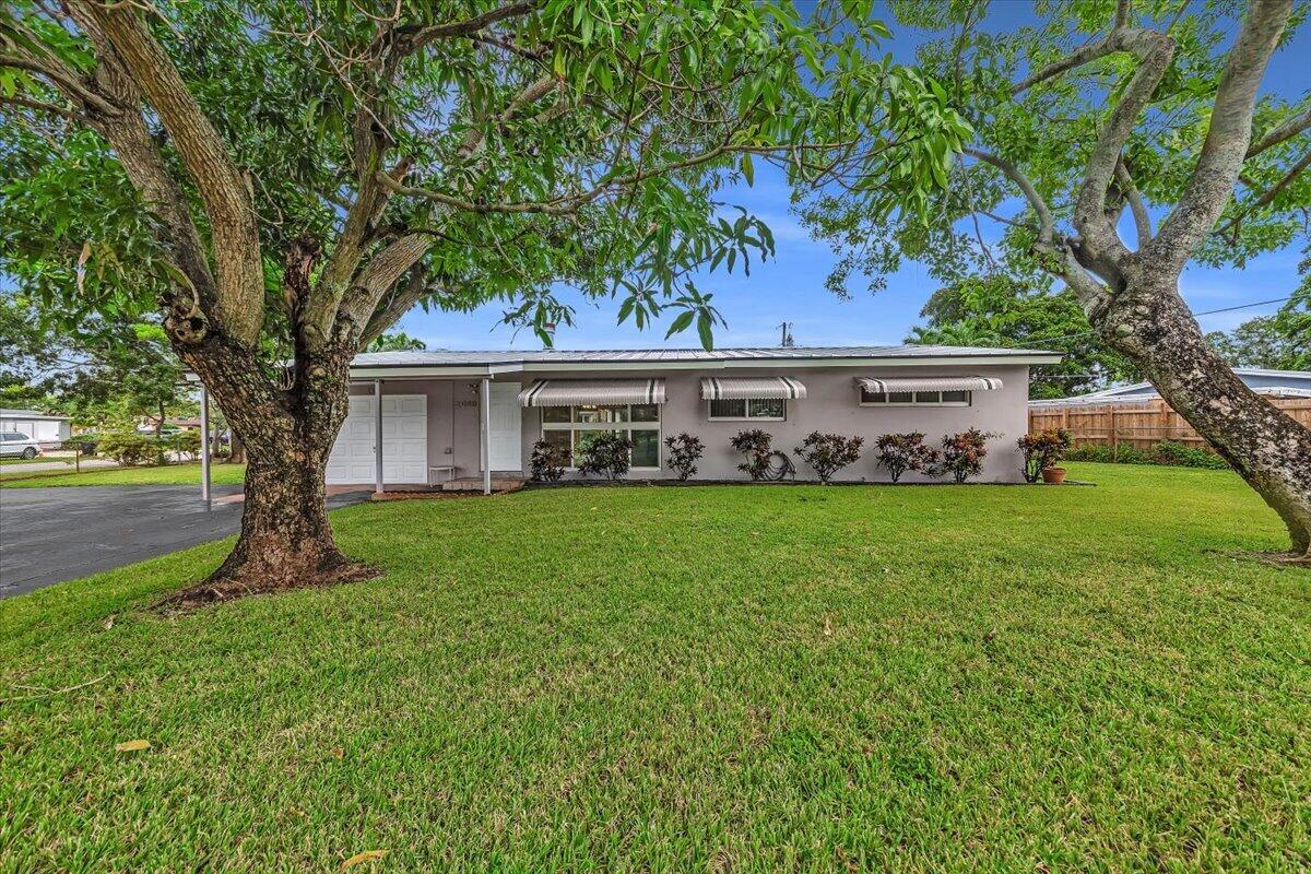2080 Sw 38th Avenue Property Photo 43