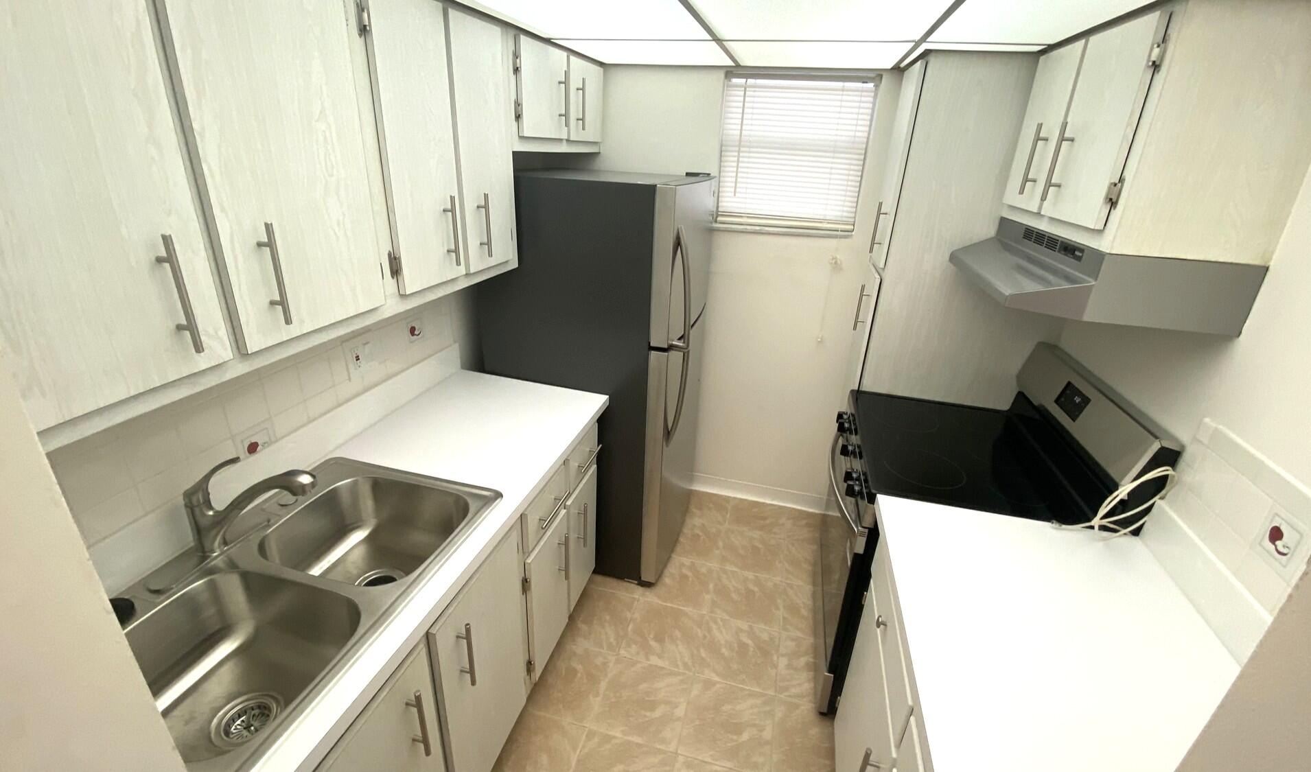 3160 Holiday Springs Boulevard 7-311 Property Photo 6