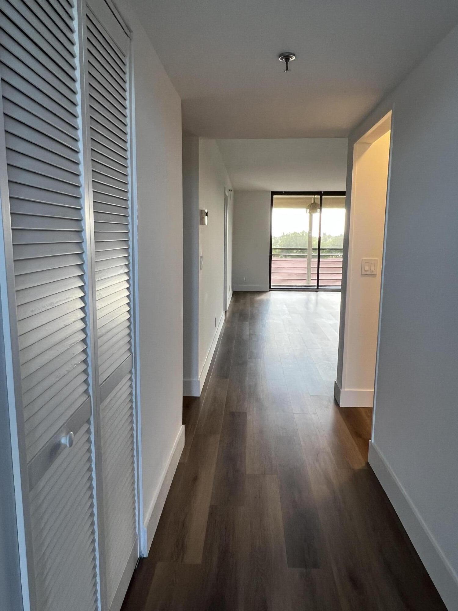 7770 Tahiti Lane 504 Property Photo 5